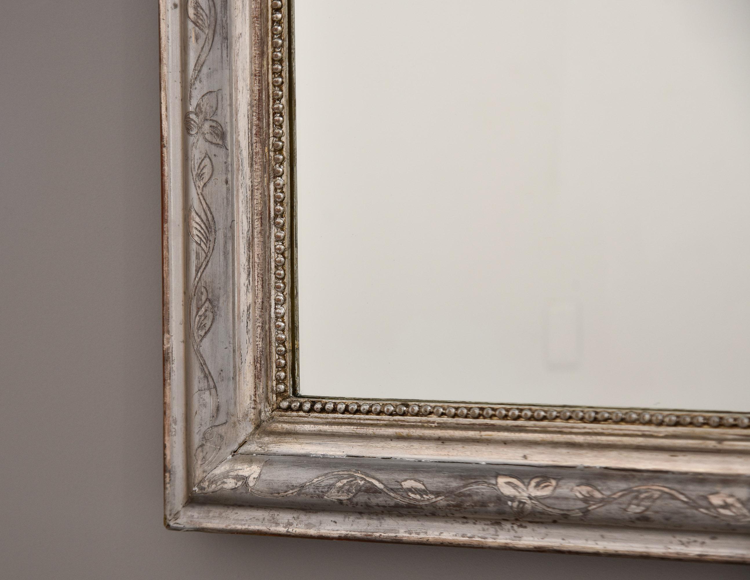 XIXe siècle Grand miroir Louis Philippe en argent et en vermeil du 19ème C.