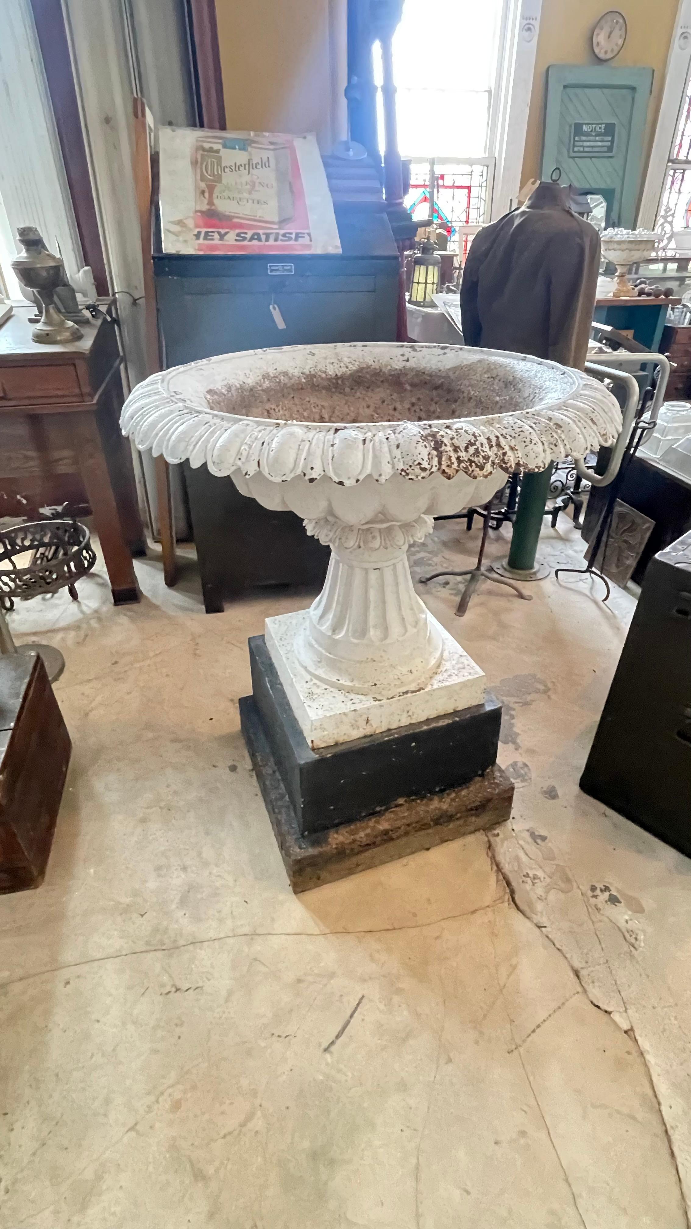 English Large 19th c. Victorian Cast Iron Urn on Pedestal For Sale