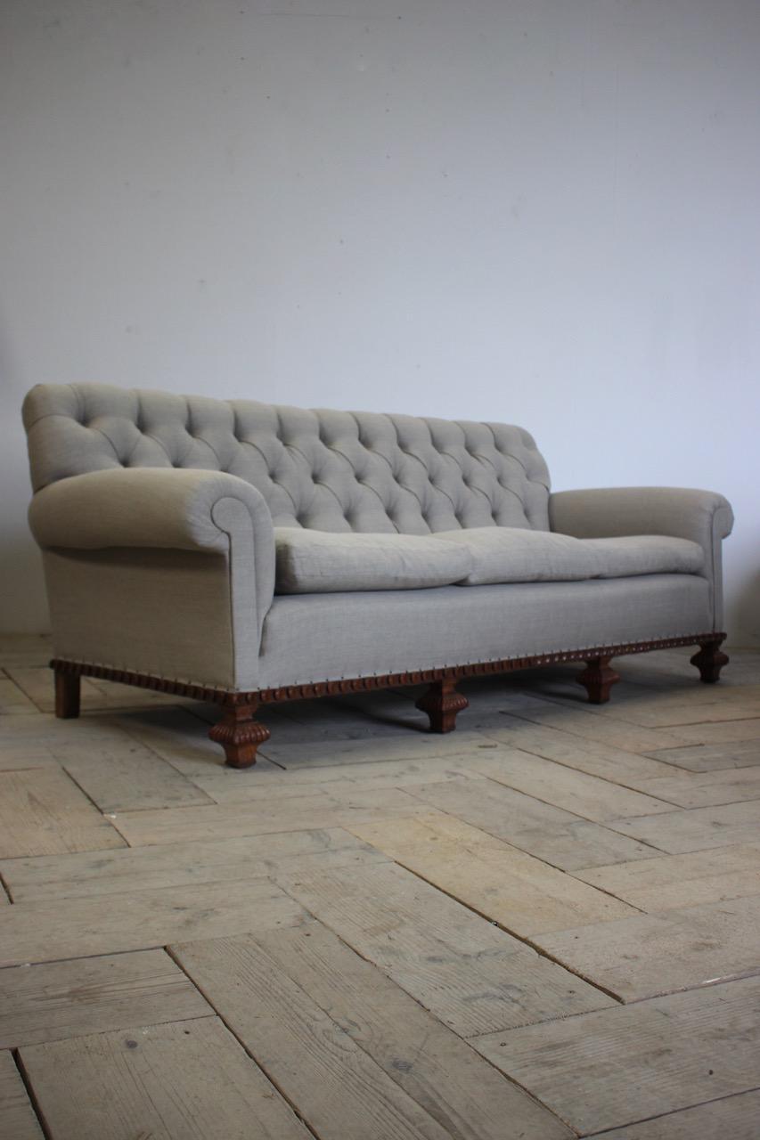 A fine quality and of very elegant proportions, 19th century English country house sofa having been recently reupholstered by us in a neutral linen with feather cushions.
Very comfortable.
Additional measurements: 49cm Height ( floor to seat