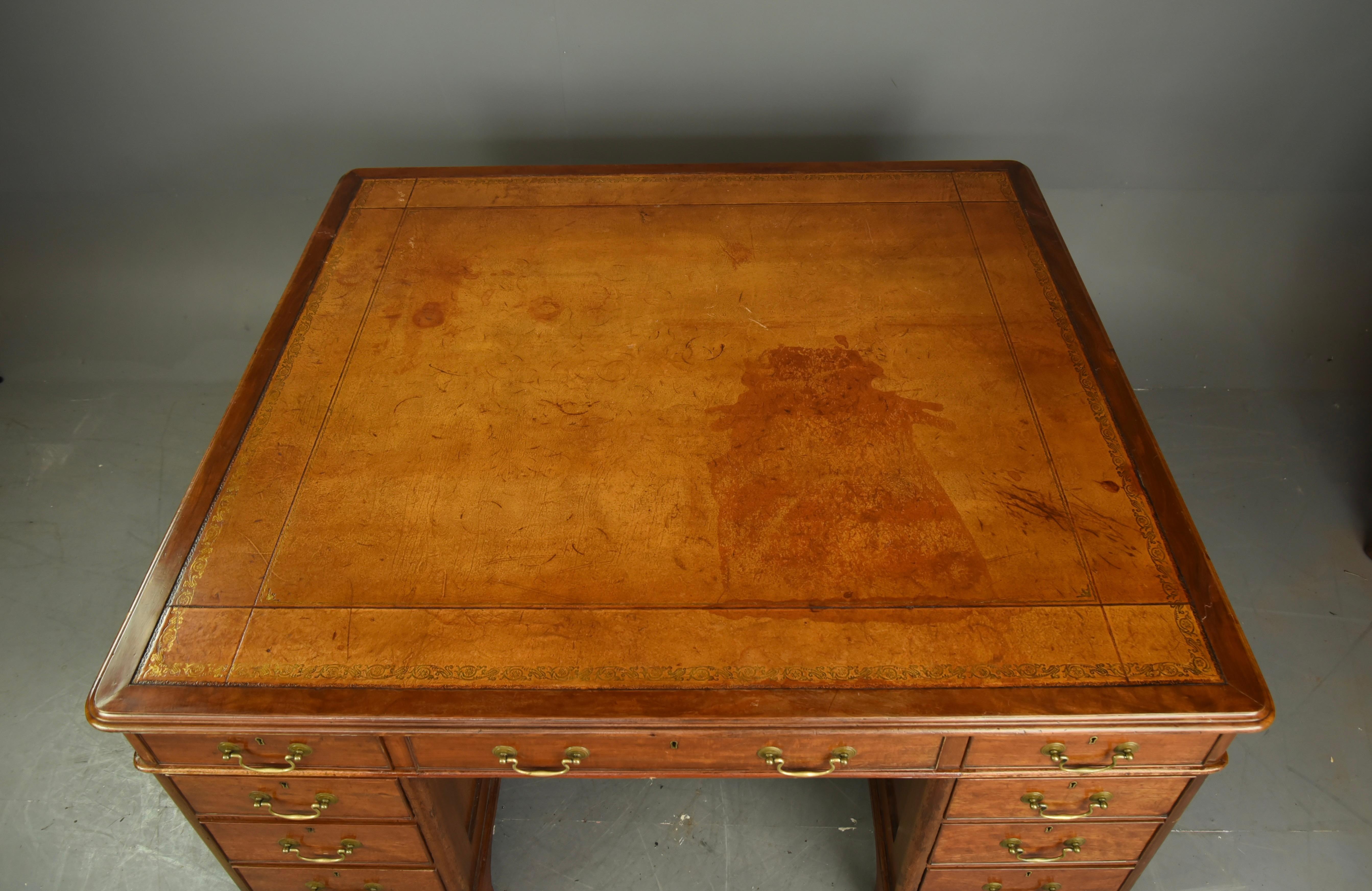 Mahogany Large 19th century 18 drawer double sided mahogany partners desk