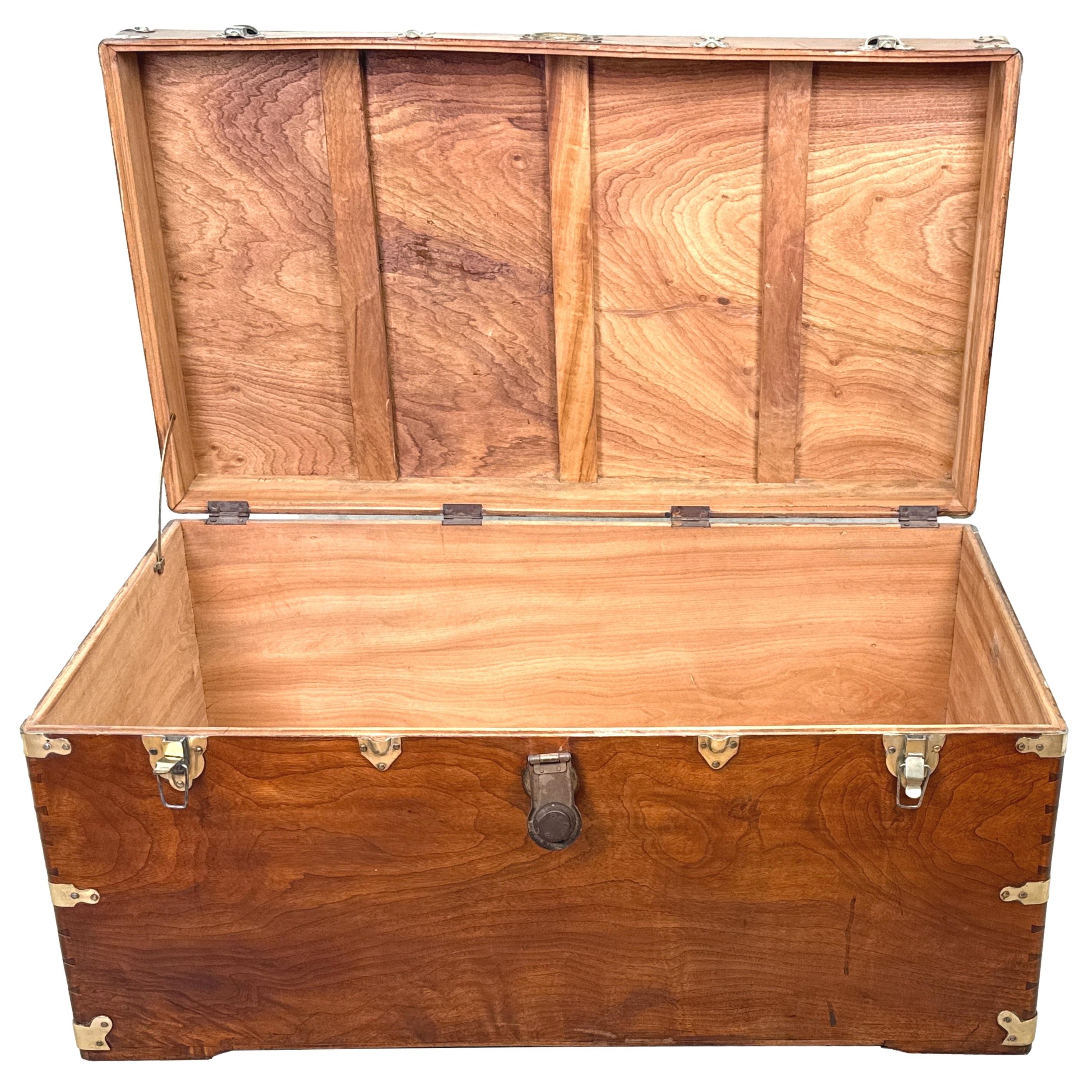 Large 19th Century American Military Camphor Campaign Trunk For Sale 6