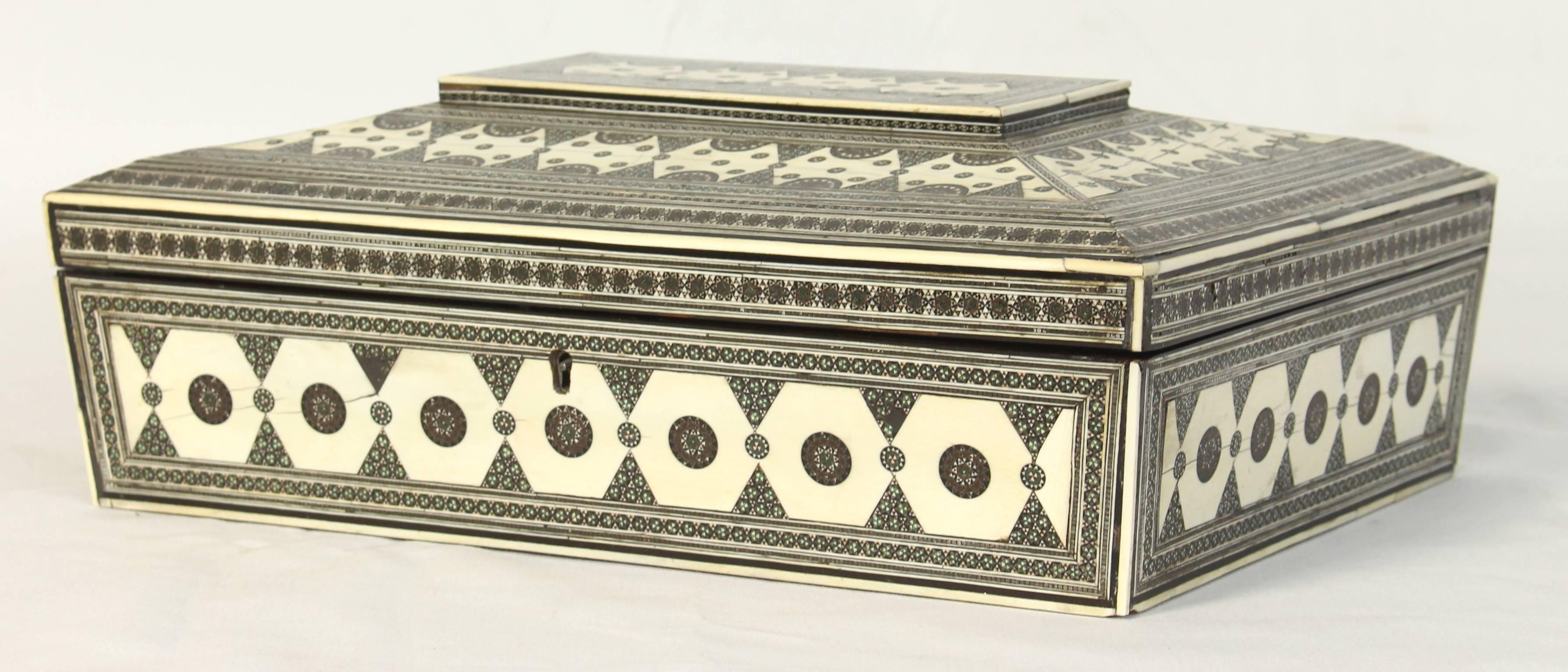 Anglo Raj Large 19th Century Anglo-Indian Bone Sewing Box