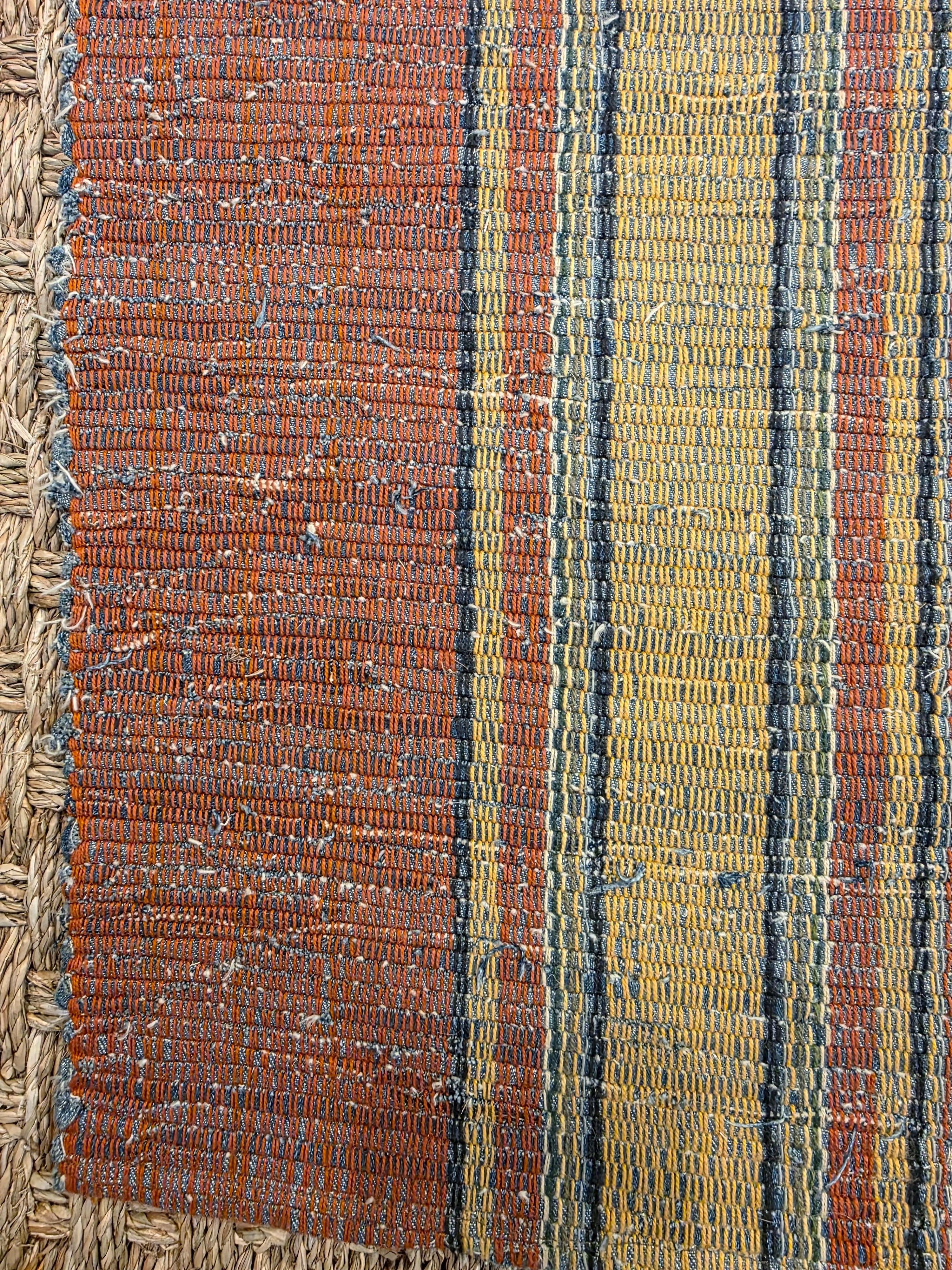 Gran alfombra de trapo americana antigua del siglo XIX Runner Norteamericano en venta