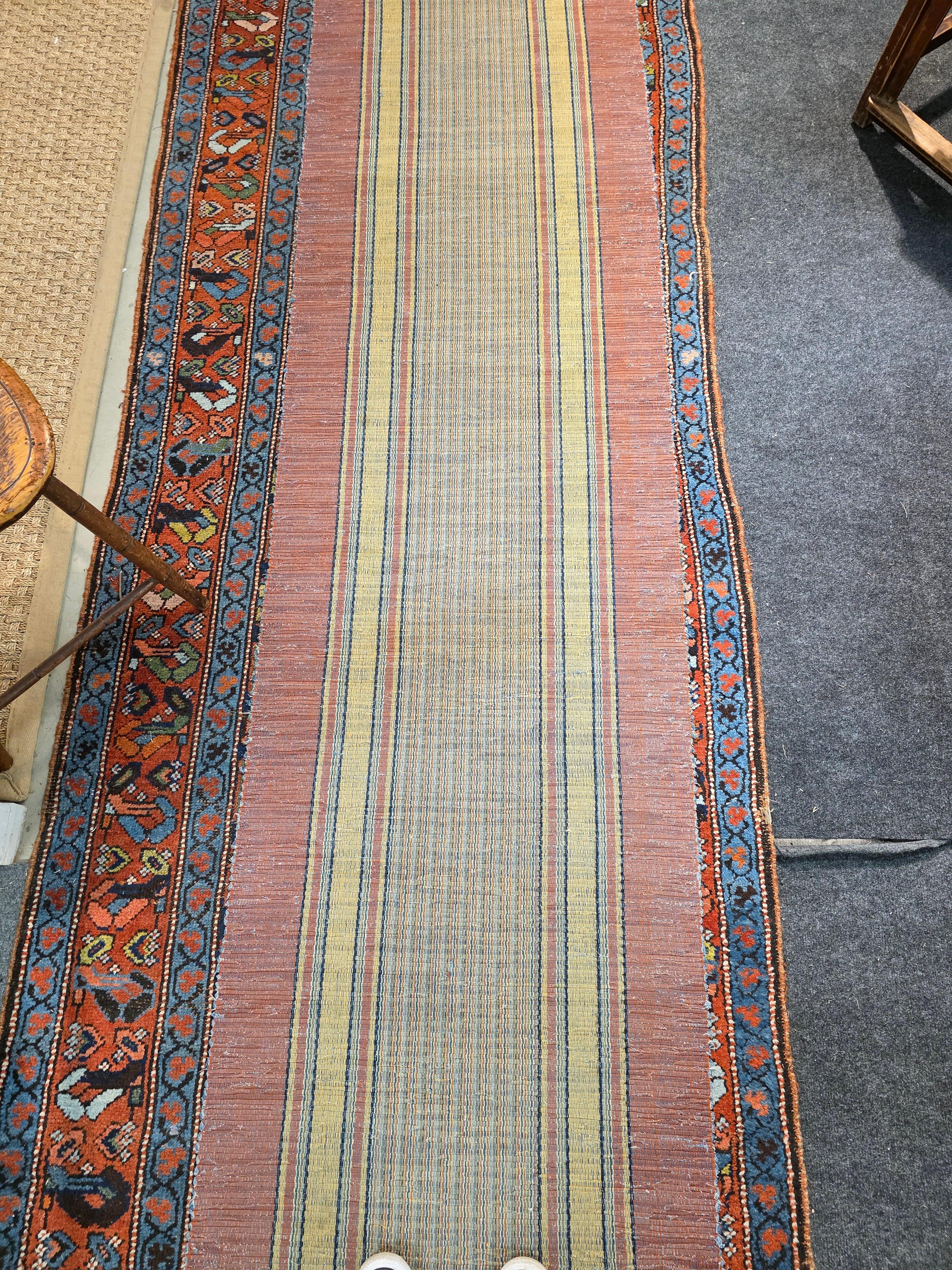 Gran alfombra de trapo americana antigua del siglo XIX Runner Hecho a mano en venta