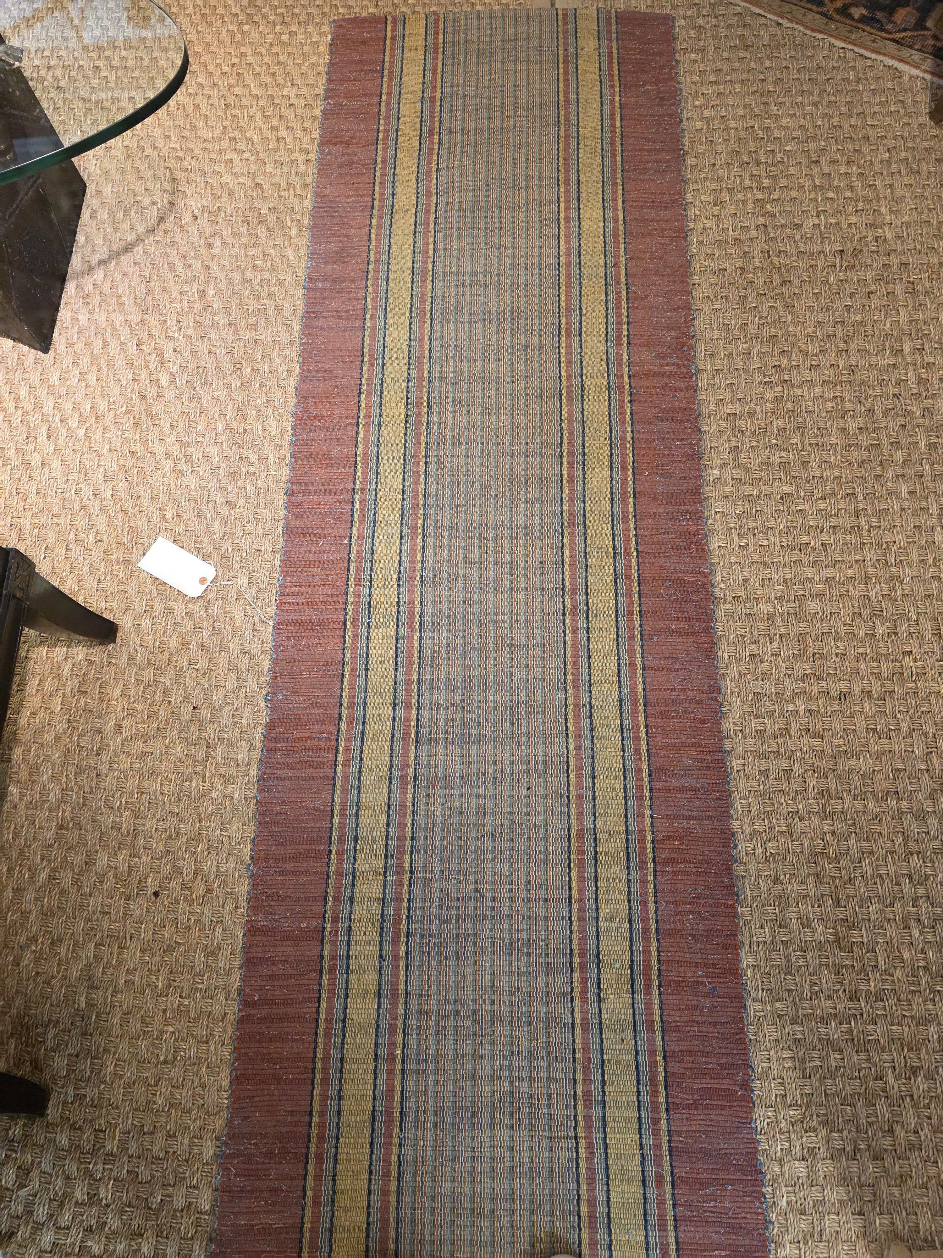 Gran alfombra de trapo americana antigua del siglo XIX Runner en Bueno estado para la venta en Hudson, NY