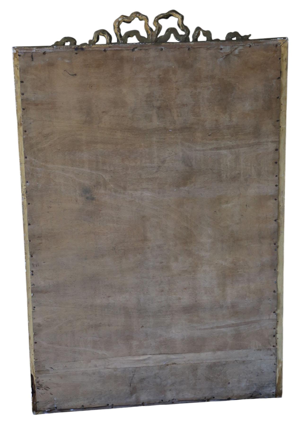 Grande specchio da parete dorato del XIX secolo - Cornice ornata in oro scuro in vendita 5