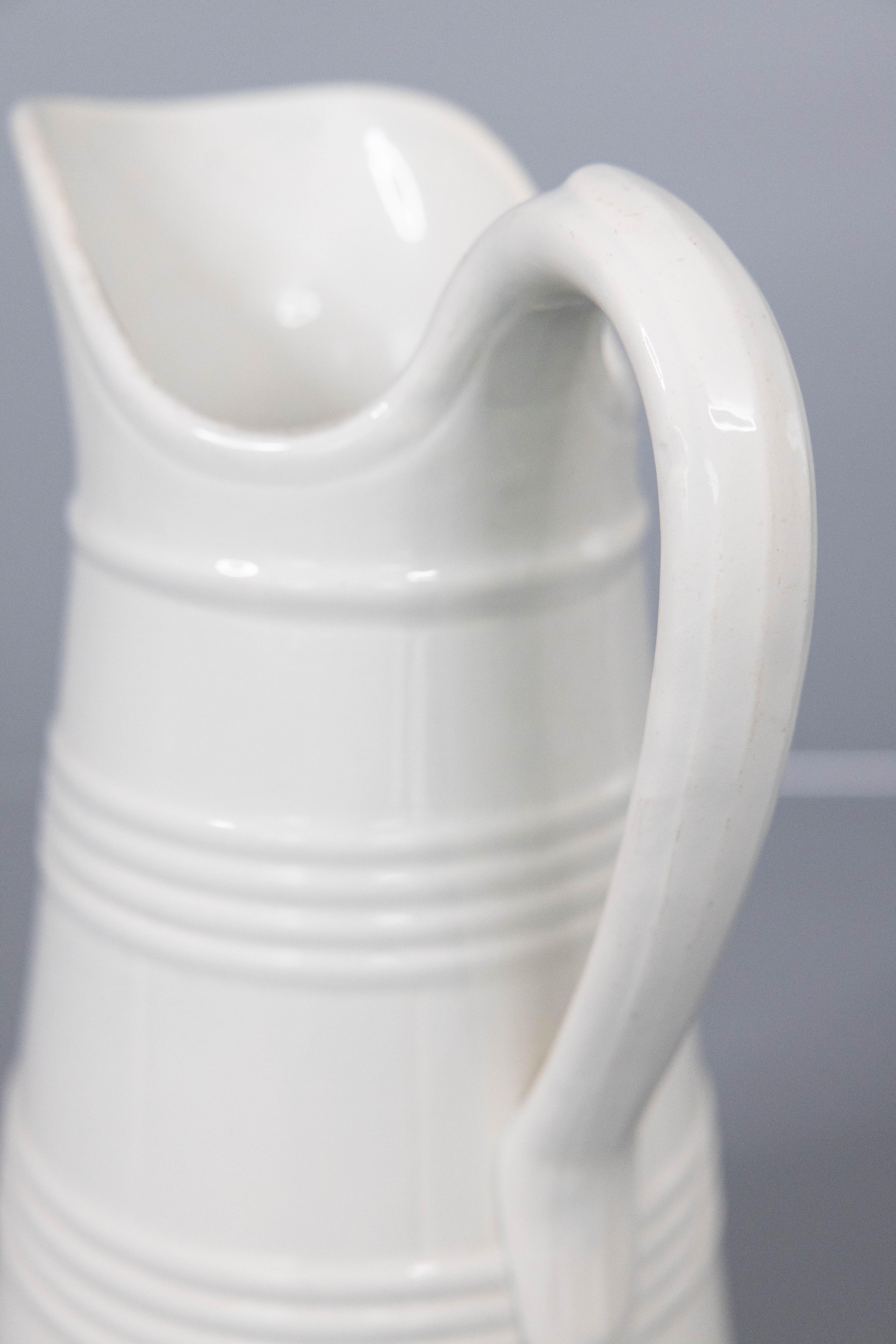 Ironstone Grande brocca belga in pietra ferrosa del XIX secolo in vendita