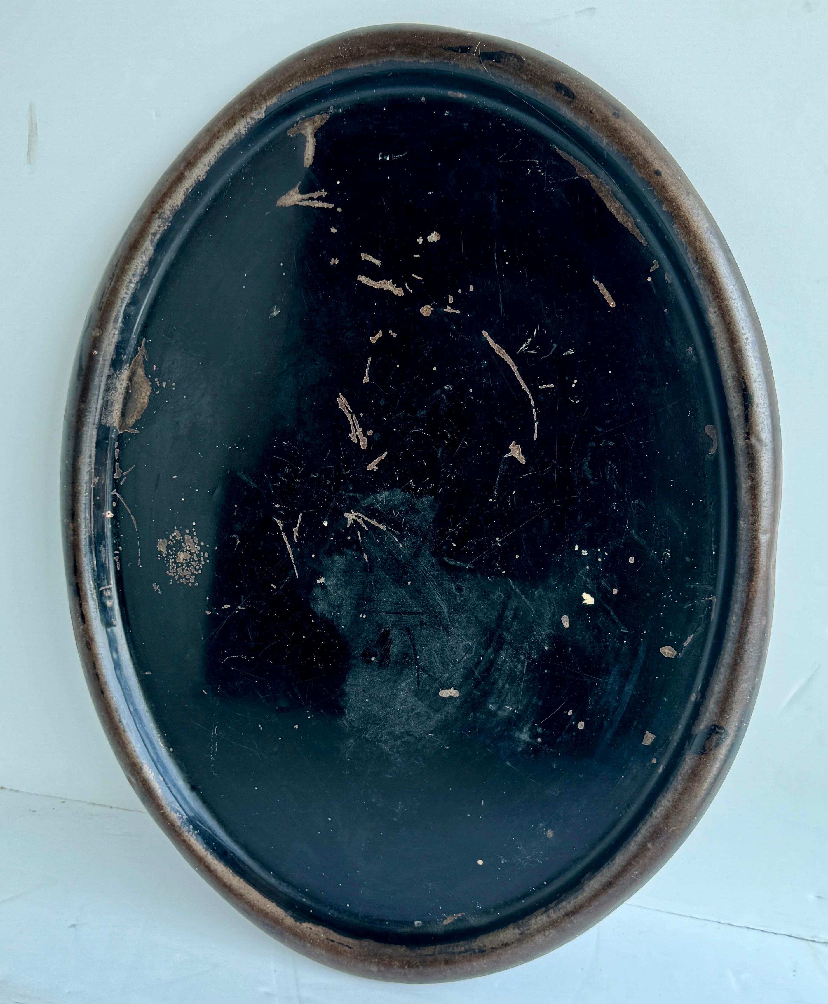 Hand-Crafted Large 19th Century Black Tole Metal Oval Serving Tray