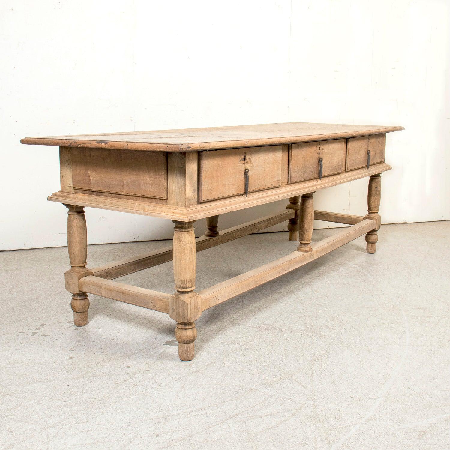Large 19th Century Bleached Oak Spanish Island or Work Table with Three Drawers In Good Condition In Birmingham, AL