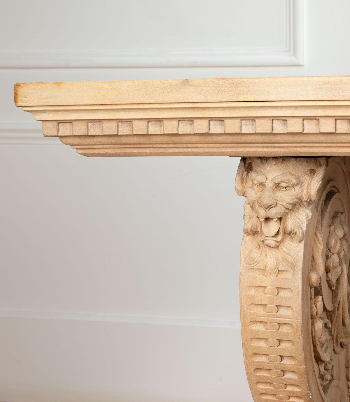 Large 19th Century Bleached Walnut Centre Table For Sale 3