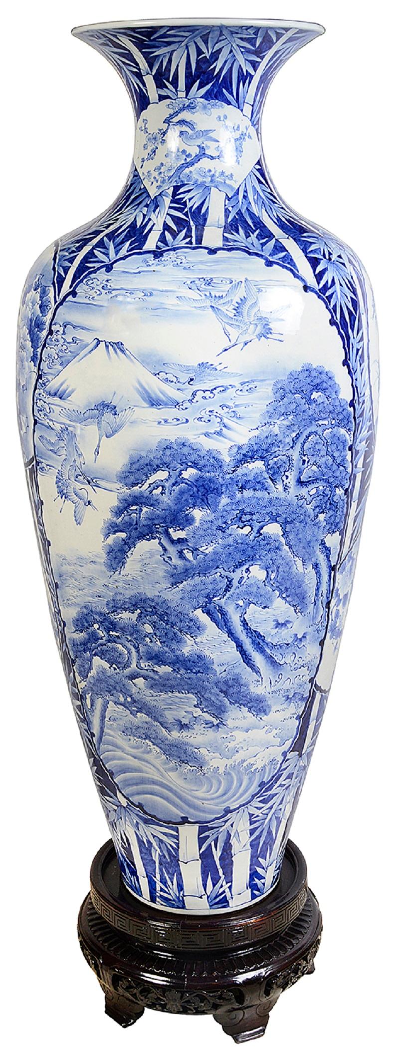 Hand-Painted Large 19th Century Blue and White Japanese vase. For Sale