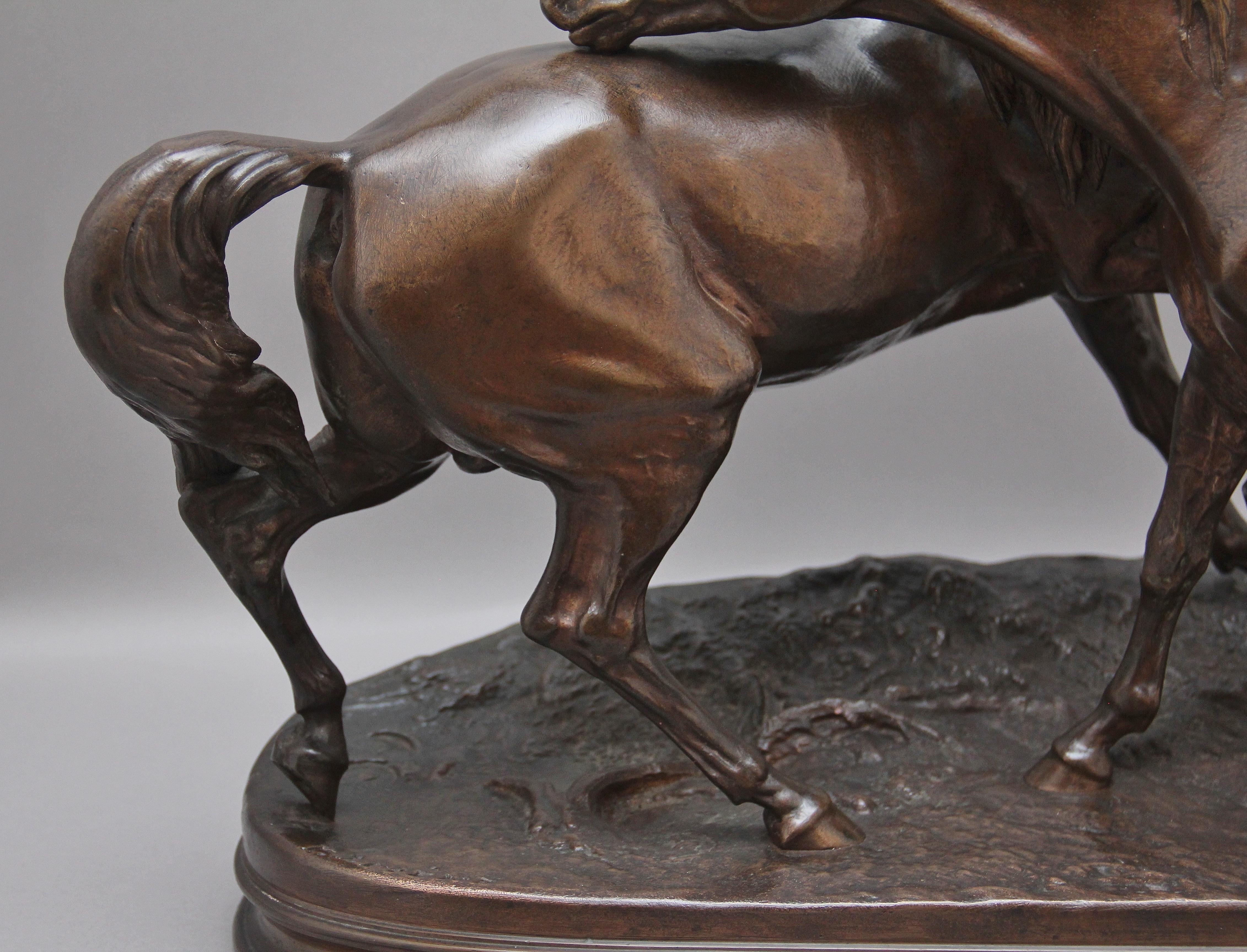 Grande sculpture en bronze du 19ème siècle L'accolade de Pierre-Jules Mene en vente 3