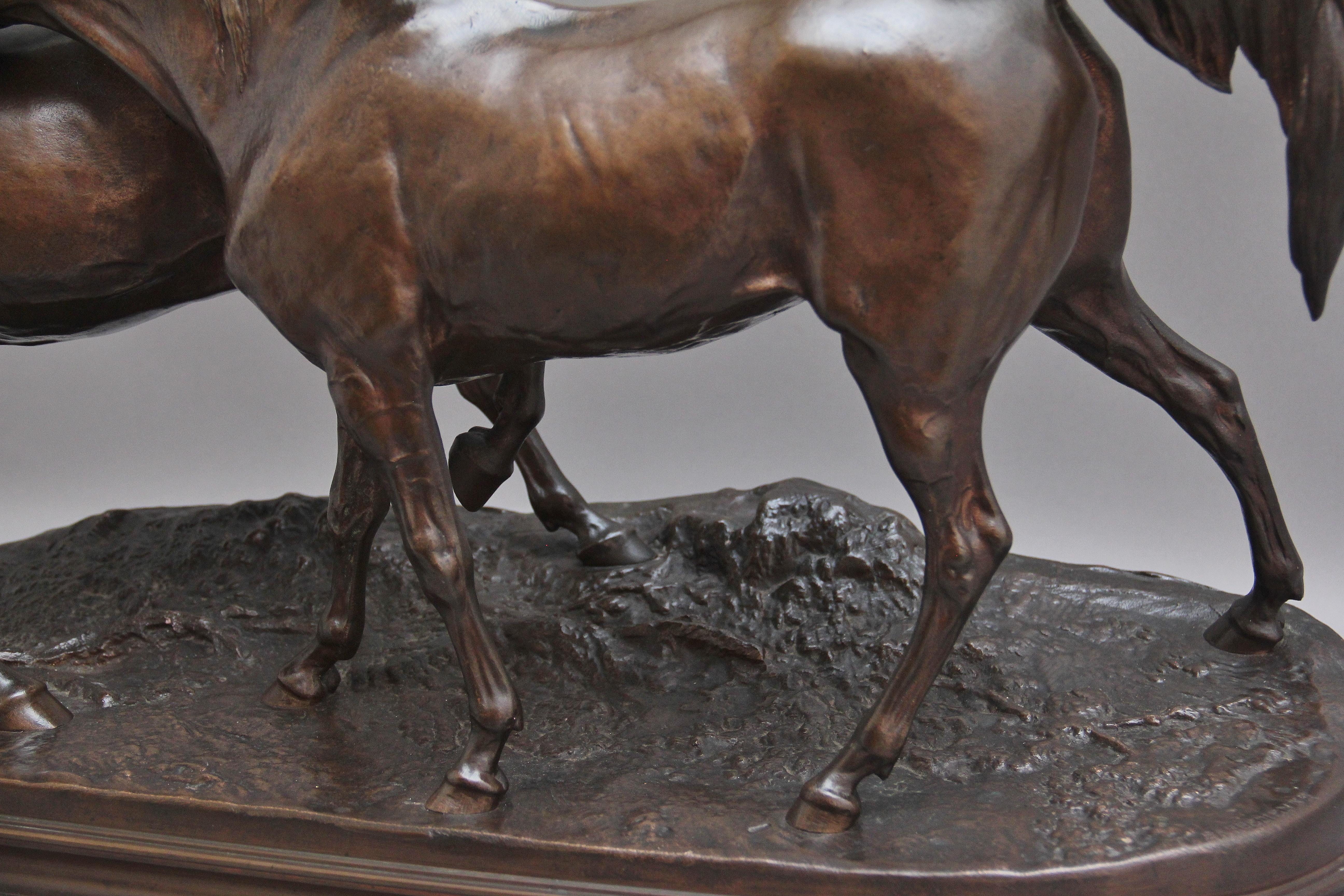 Grande sculpture en bronze du 19ème siècle L'accolade de Pierre-Jules Mene en vente 4