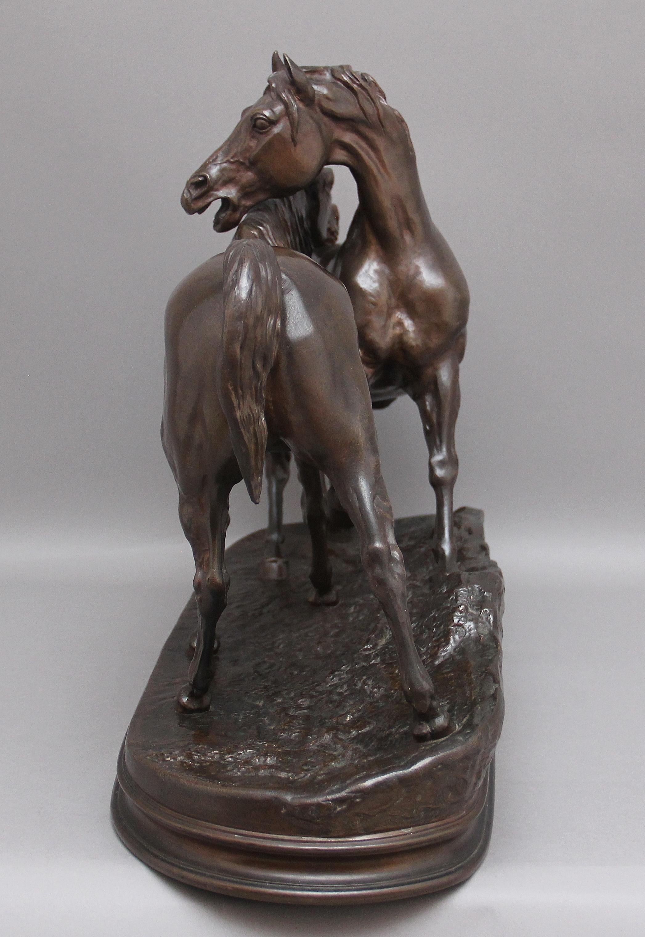 Large 19th Century Bronze Sculpture L'accolade by Pierre-Jules Mene In Good Condition For Sale In Martlesham, GB