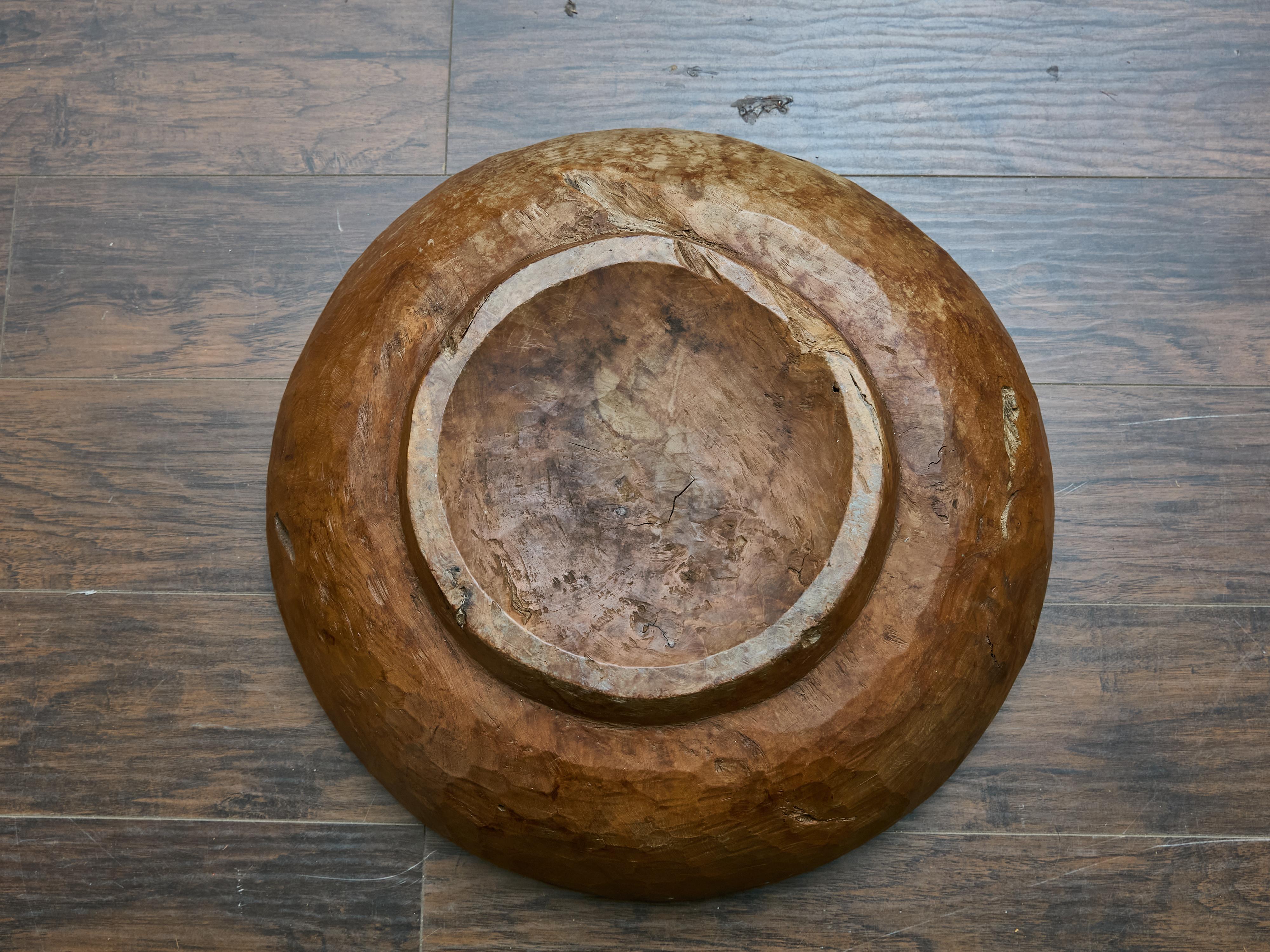 Large 19th Century Burl Walnut Bowl with Carved Footed Base For Sale 6