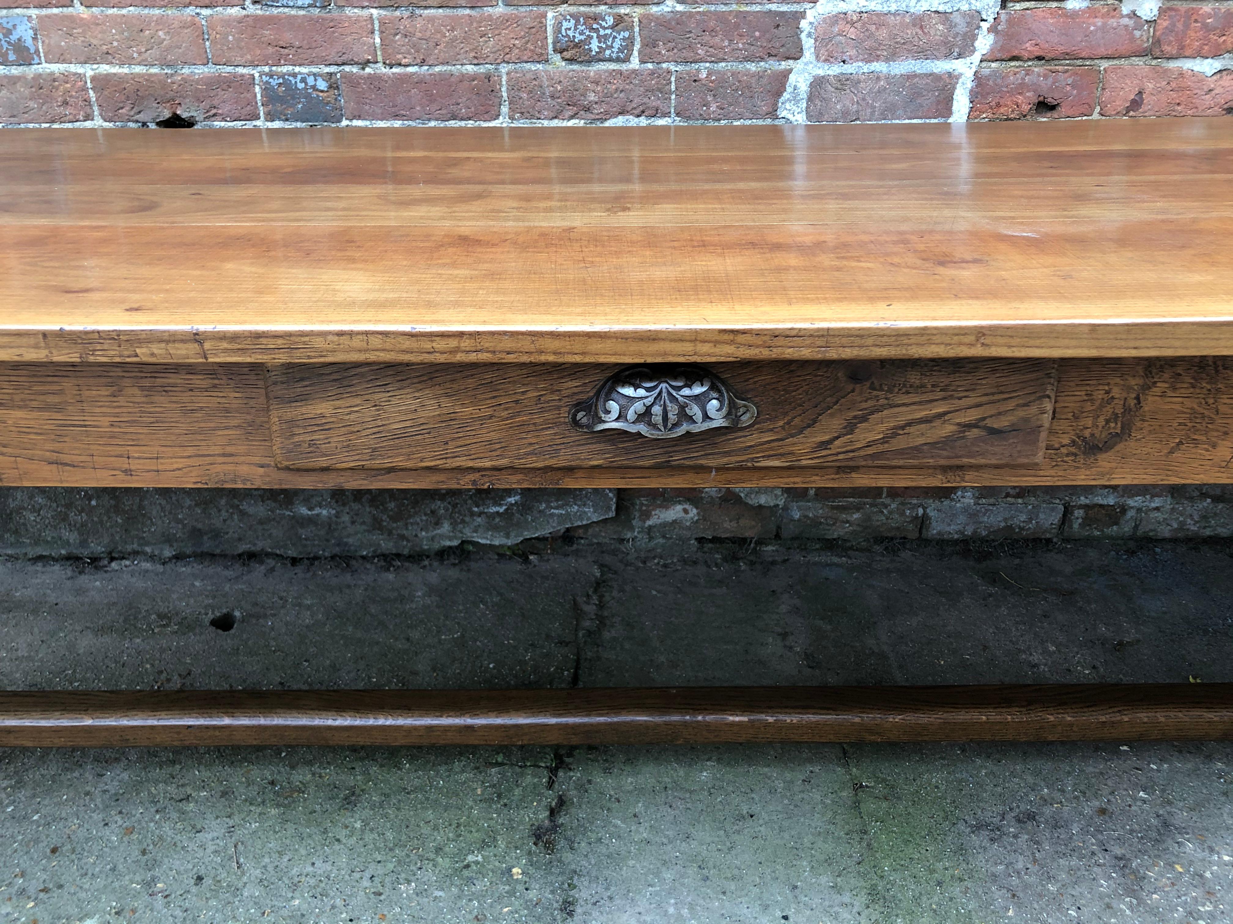 Large 19th Century Cherry Farm Dining Table In Good Condition In Bournemouth, GB