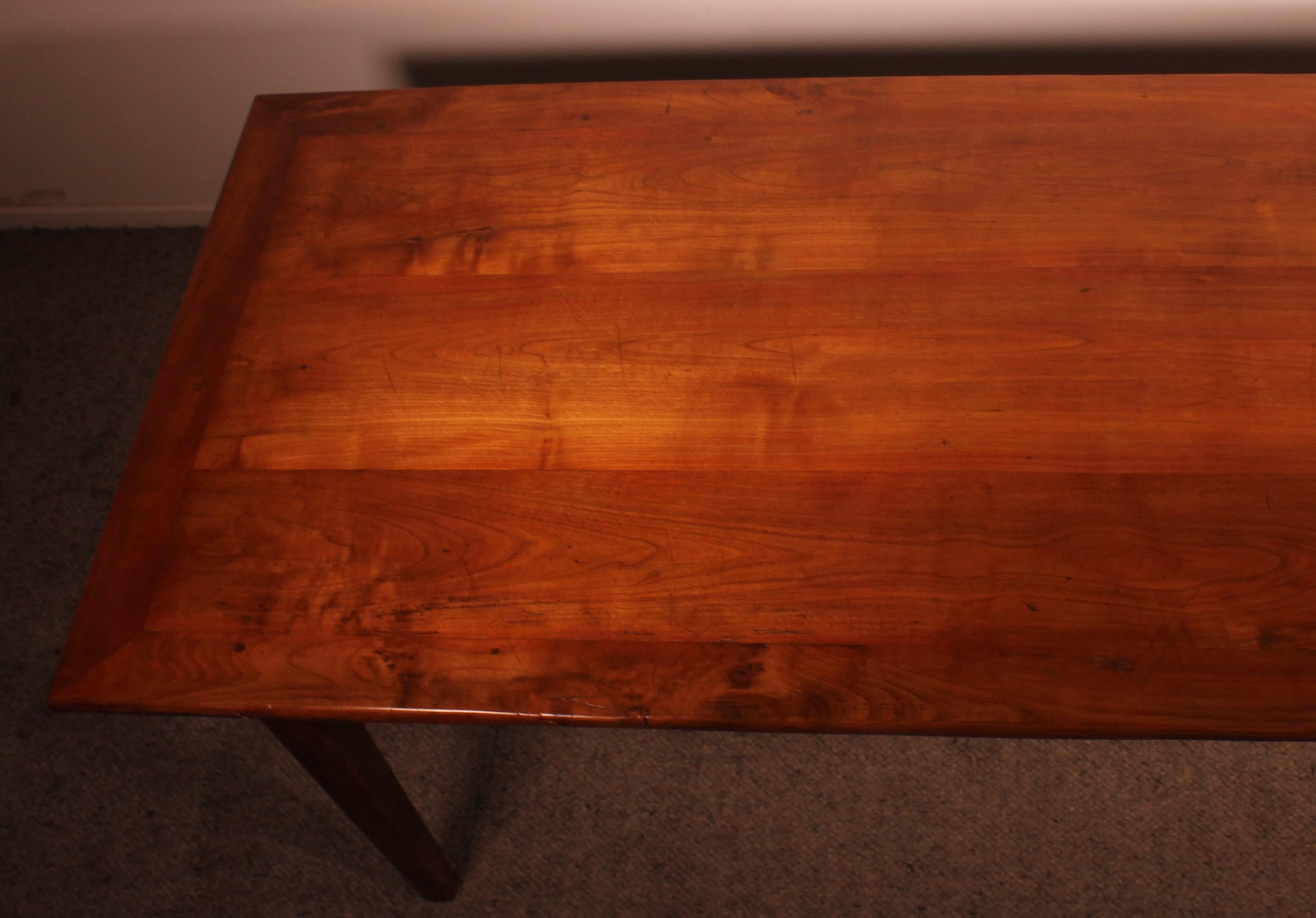 Large 19th Century Cherry Wood Refectory Table For Sale 7