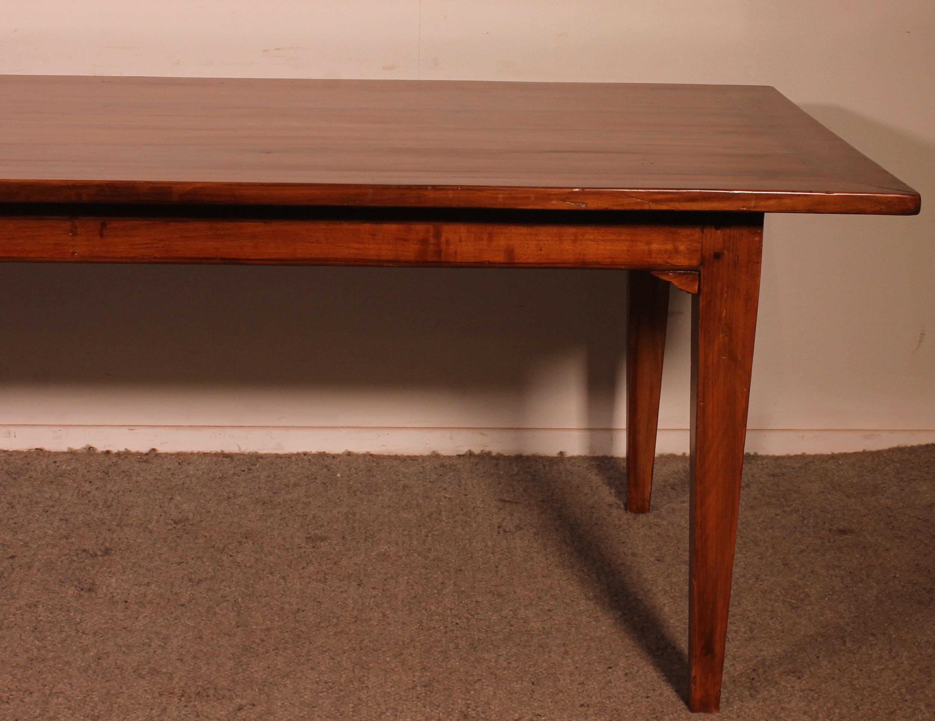 Large 19th Century Cherry Wood Refectory Table With A Width Of 100cm For Sale 6