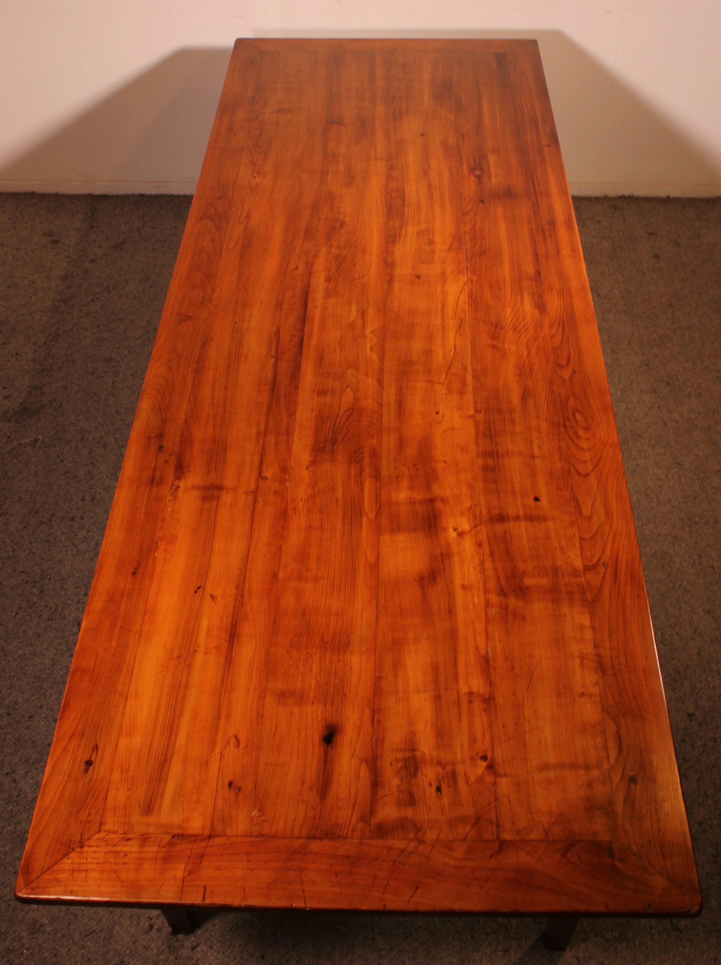 Large 19th Century Cherry Wood Refectory Table With A Width Of 100cm For Sale 8