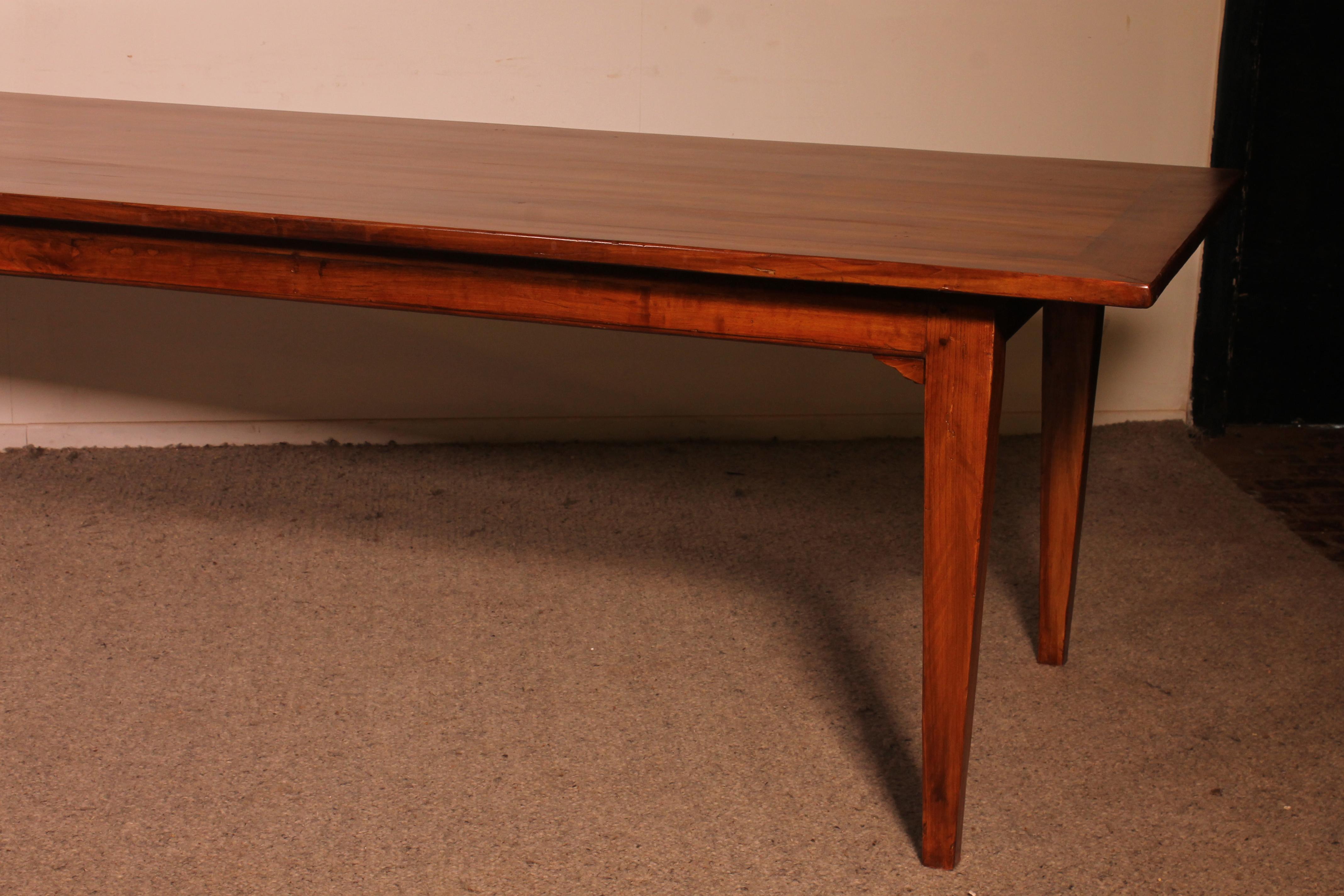 Large 19th Century Cherry Wood Refectory Table With A Width Of 100cm For Sale 3