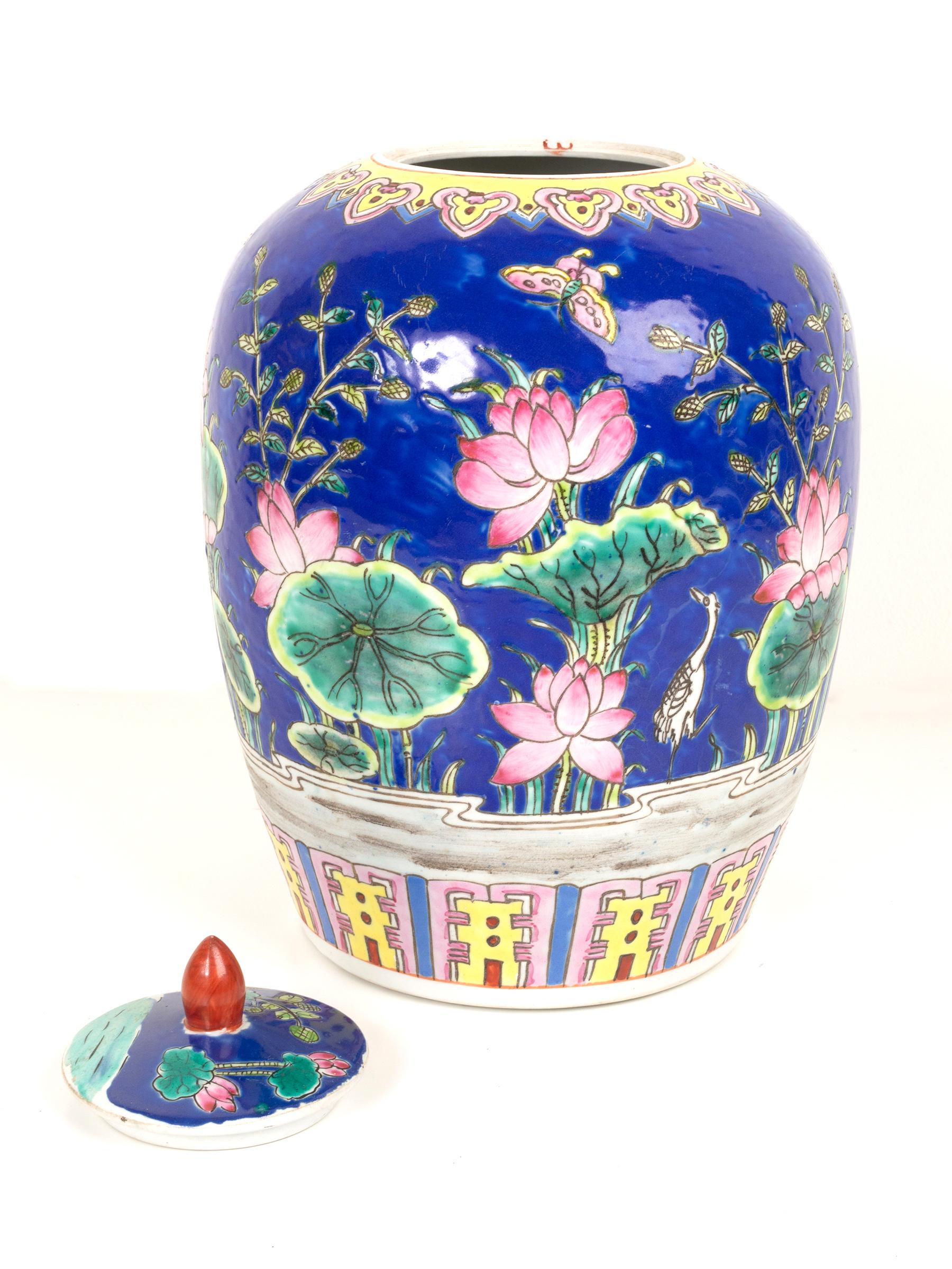 A large antique Chinese polychrome enameled ginger jar.
Handpainted in a rare colourway with beautiful enameled blue ground and with pink and green foliate detail.
Presented in excellent condition commensurate of age, free from chips or cracks.