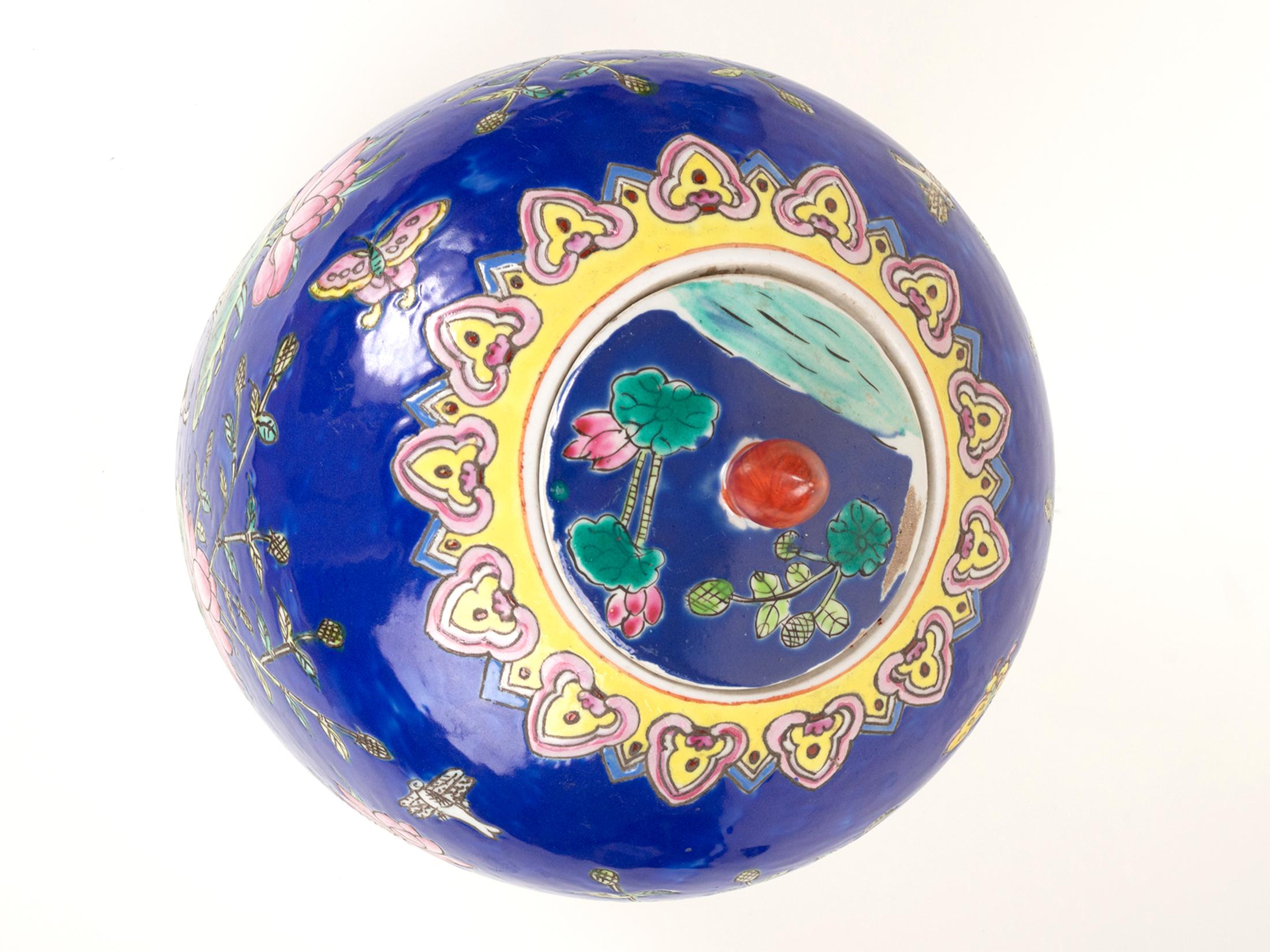 Ceramica Grande vaso cinese smaltato in policromia, Cina in vendita