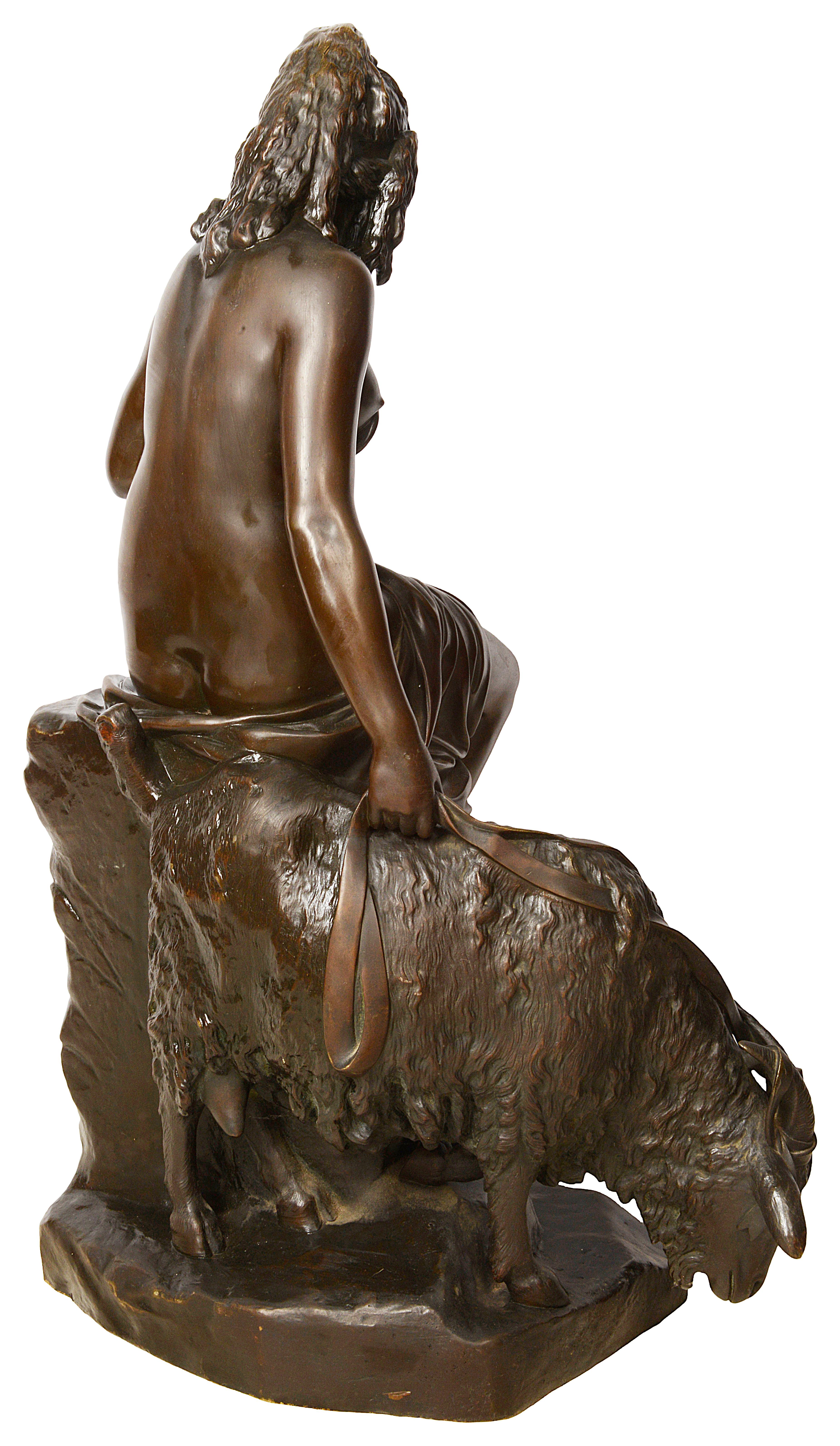 Français Grande statue d'Amalthée en bronze classique du XIXe siècle en vente
