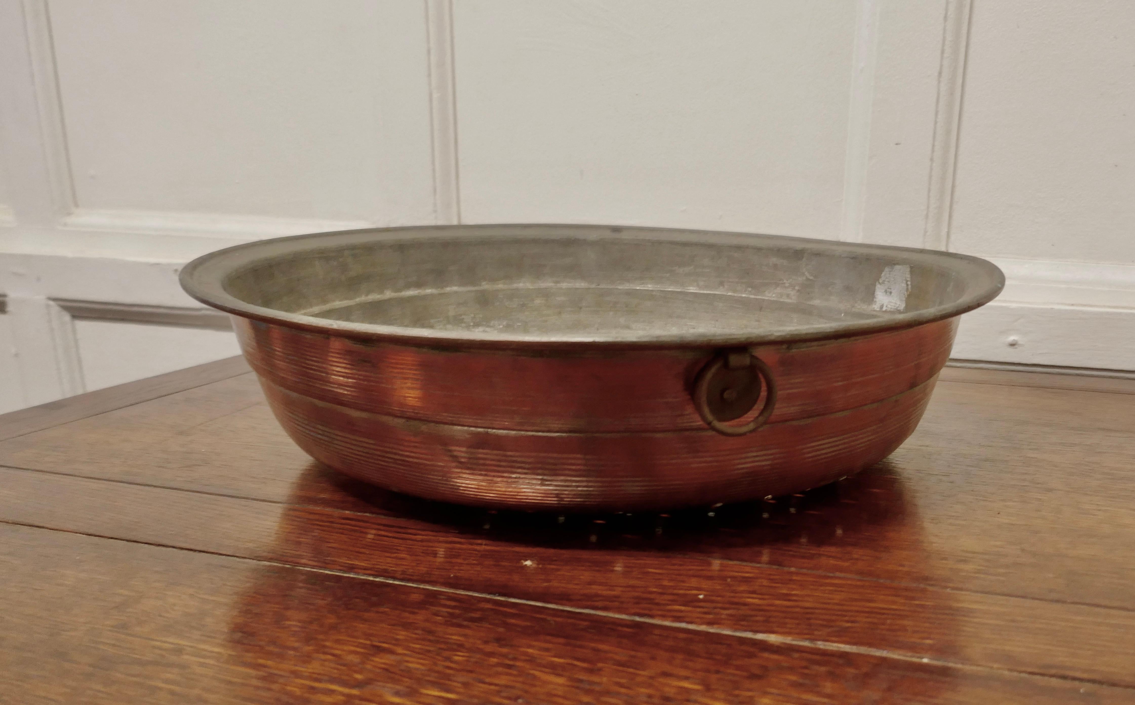 Large 19th Century Copper Draining Dish For Sale 1