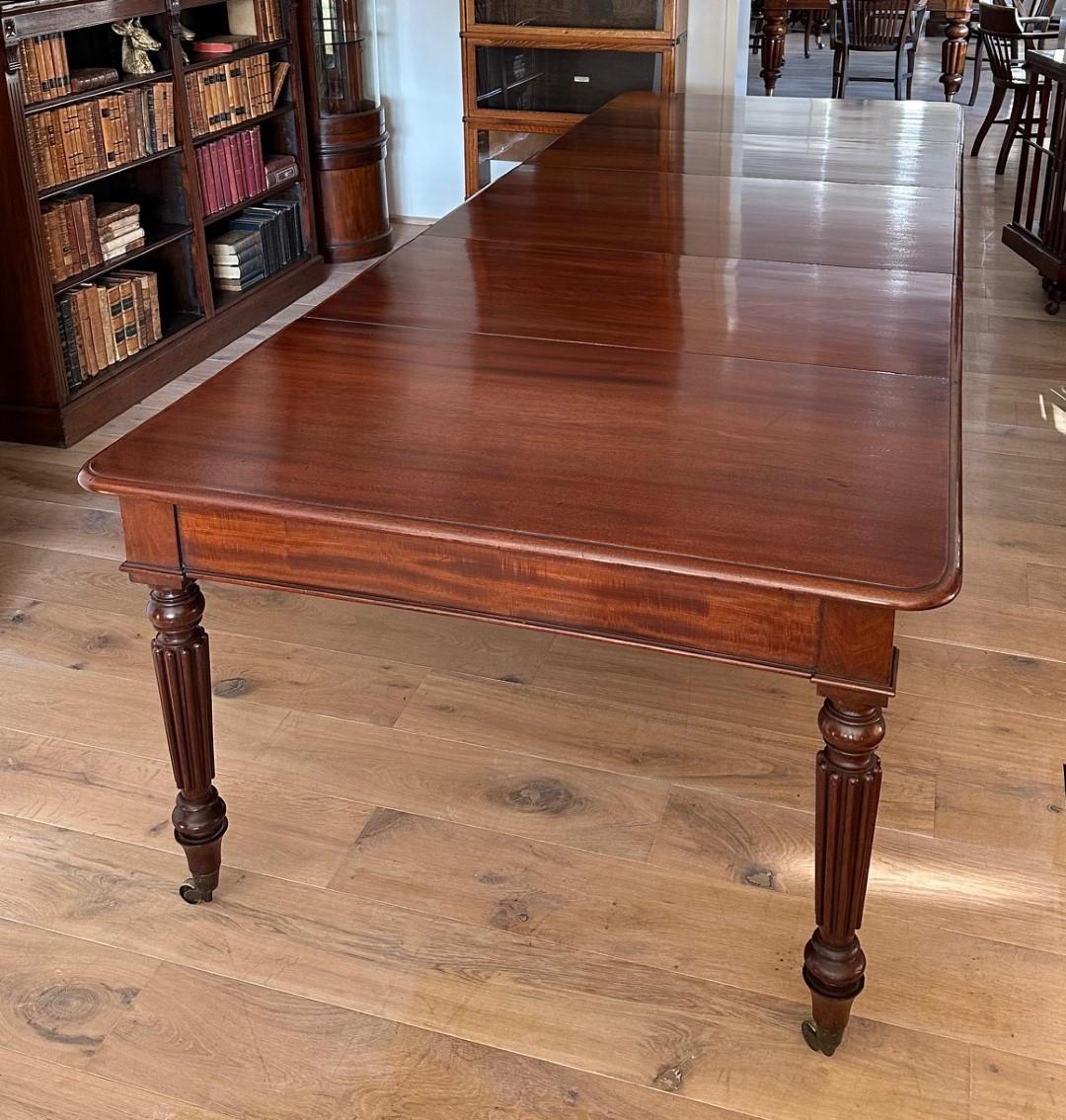 Large 19th Century dining table 10