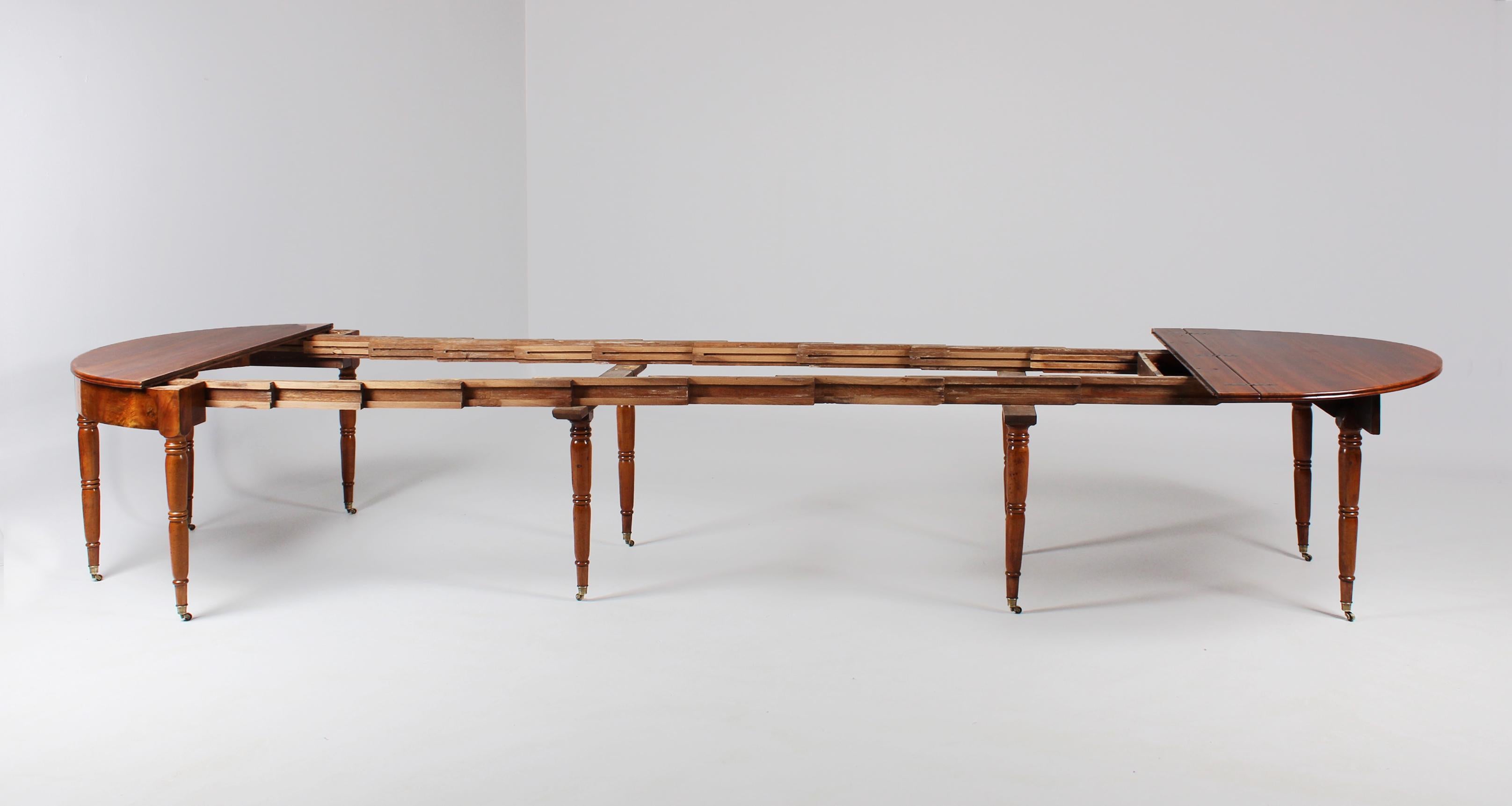 Large 19th Century Dining Table, Walnut, 12-16 People 4