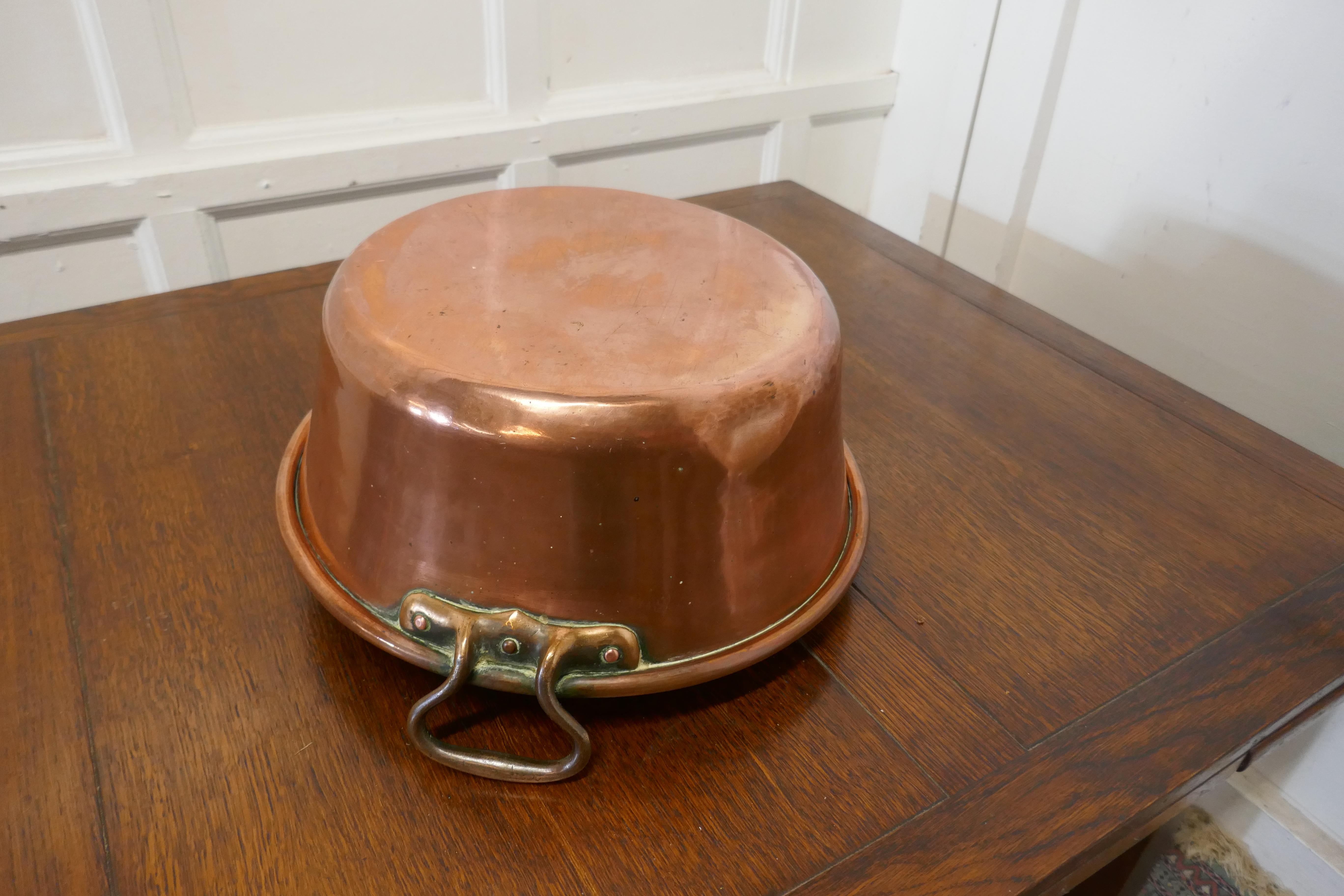 Large 19th Century Double Handled Copper Pan For Sale 1