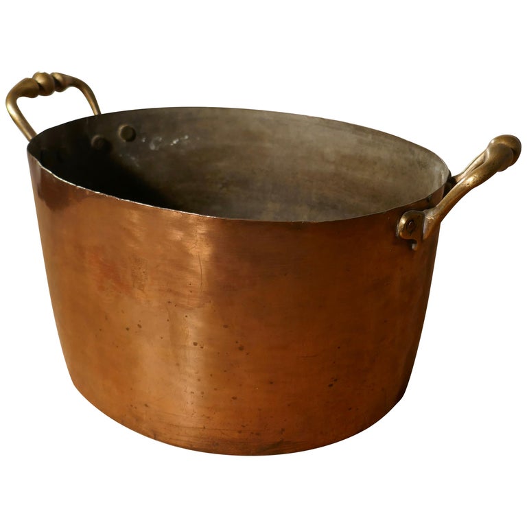 Large 19th Century Double Handled Copper Pot For Sale at 1stDibs