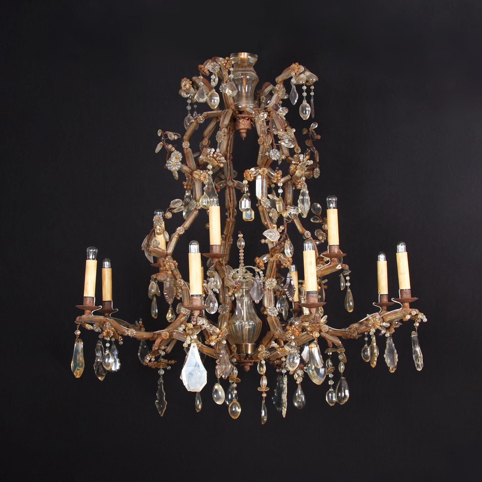 Parisian 19th century

A stunning, early Bagues, chandelier.

With beautiful floral detailing and hanging drops. 

Rewired and pat tested.