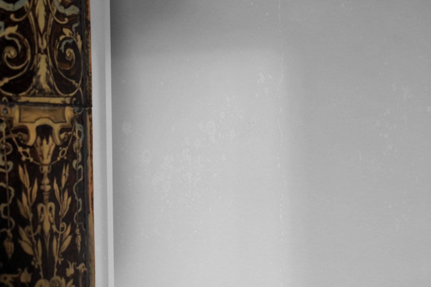 Grand miroir en faïence du 19ème siècle, pièce unique de céramique française en vente 7