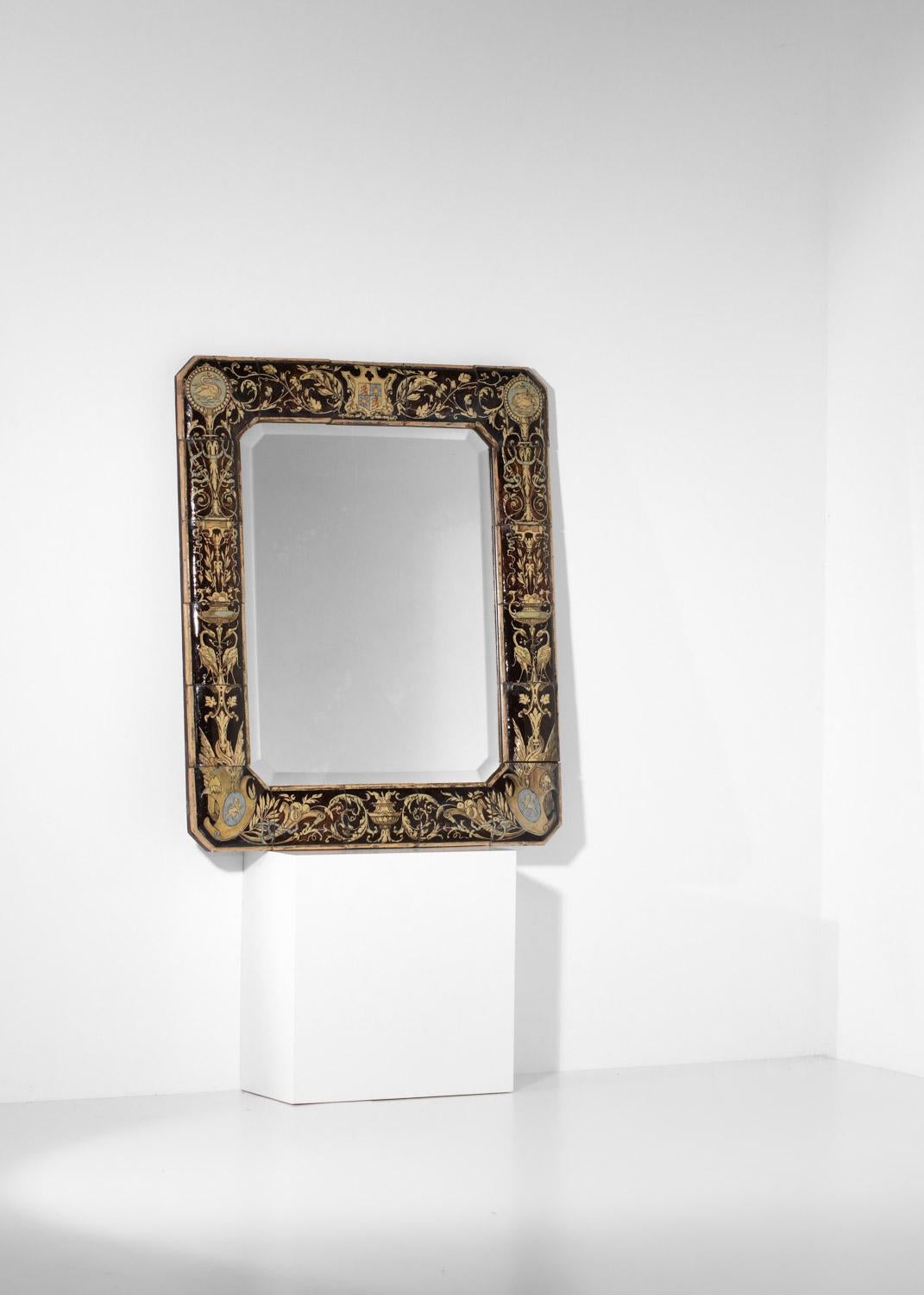 Néoclassique Grand miroir en faïence du 19ème siècle, pièce unique de céramique française en vente