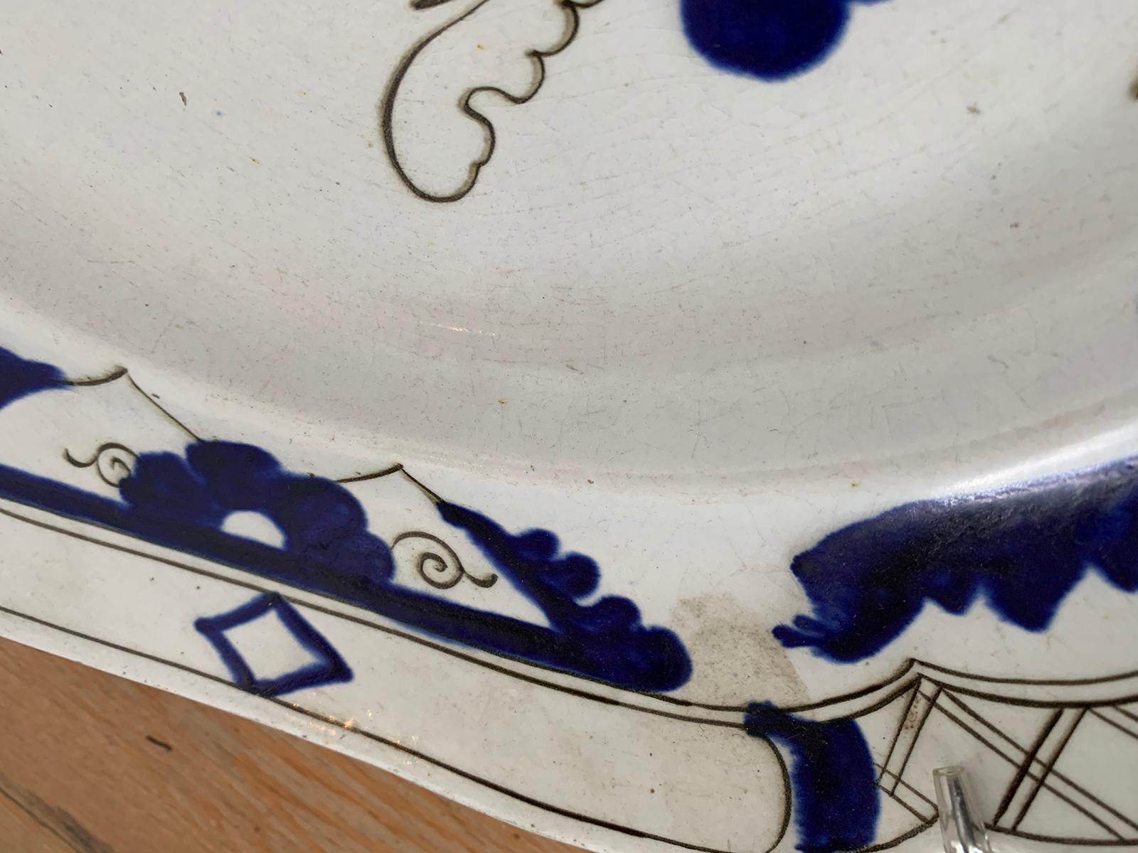 Large 19th Century English Blue and White Porcelain Charger, Unmarked For Sale 2