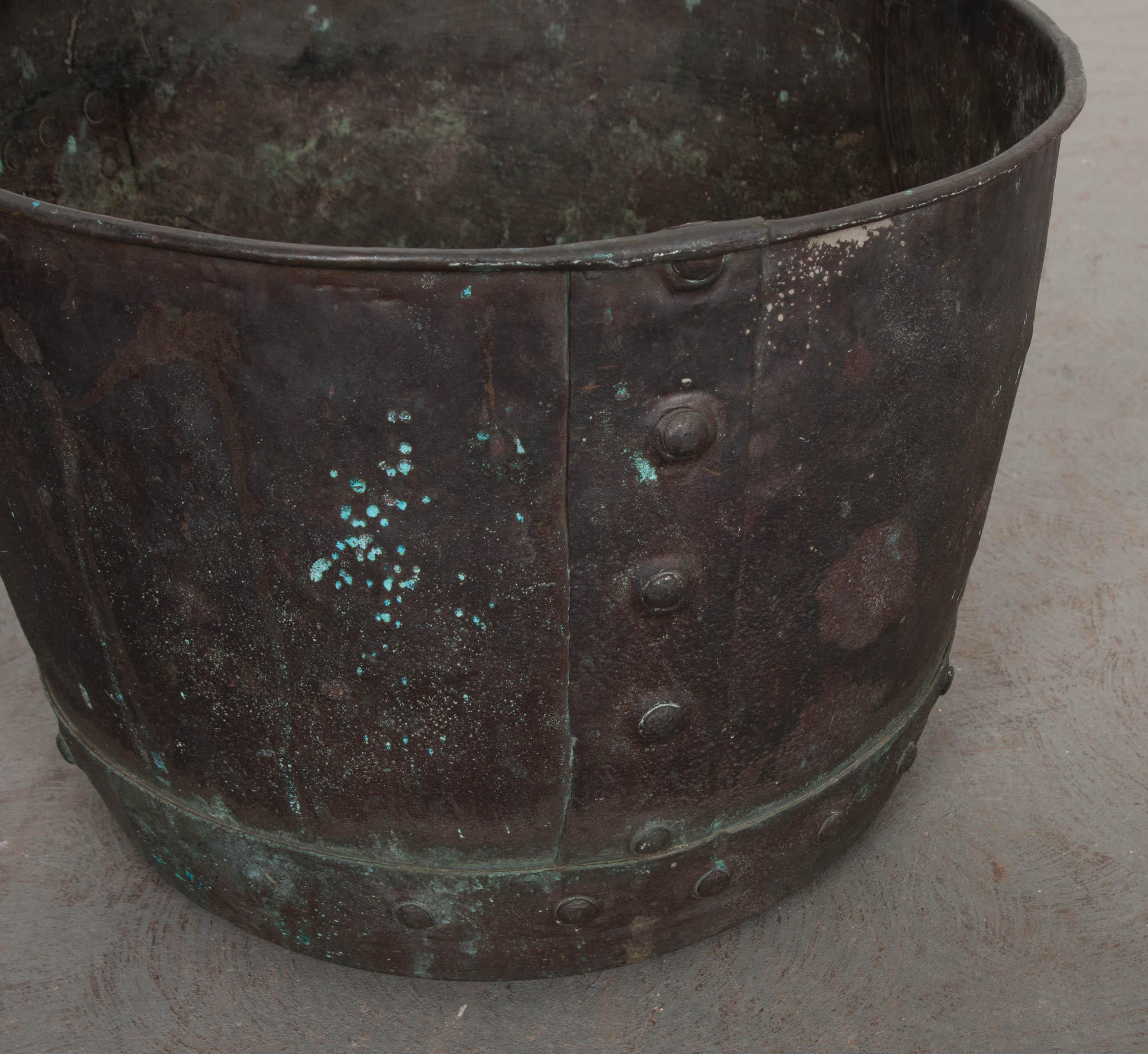 Large 19th Century English Copper Pot 1