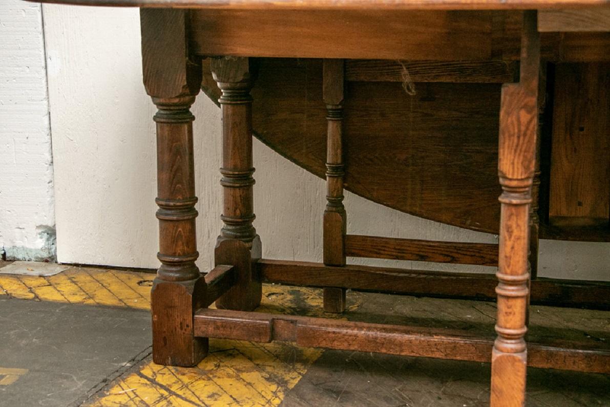 Large 19th Century English Oak Drop-Leaf Gate-Leg Dining Table 2