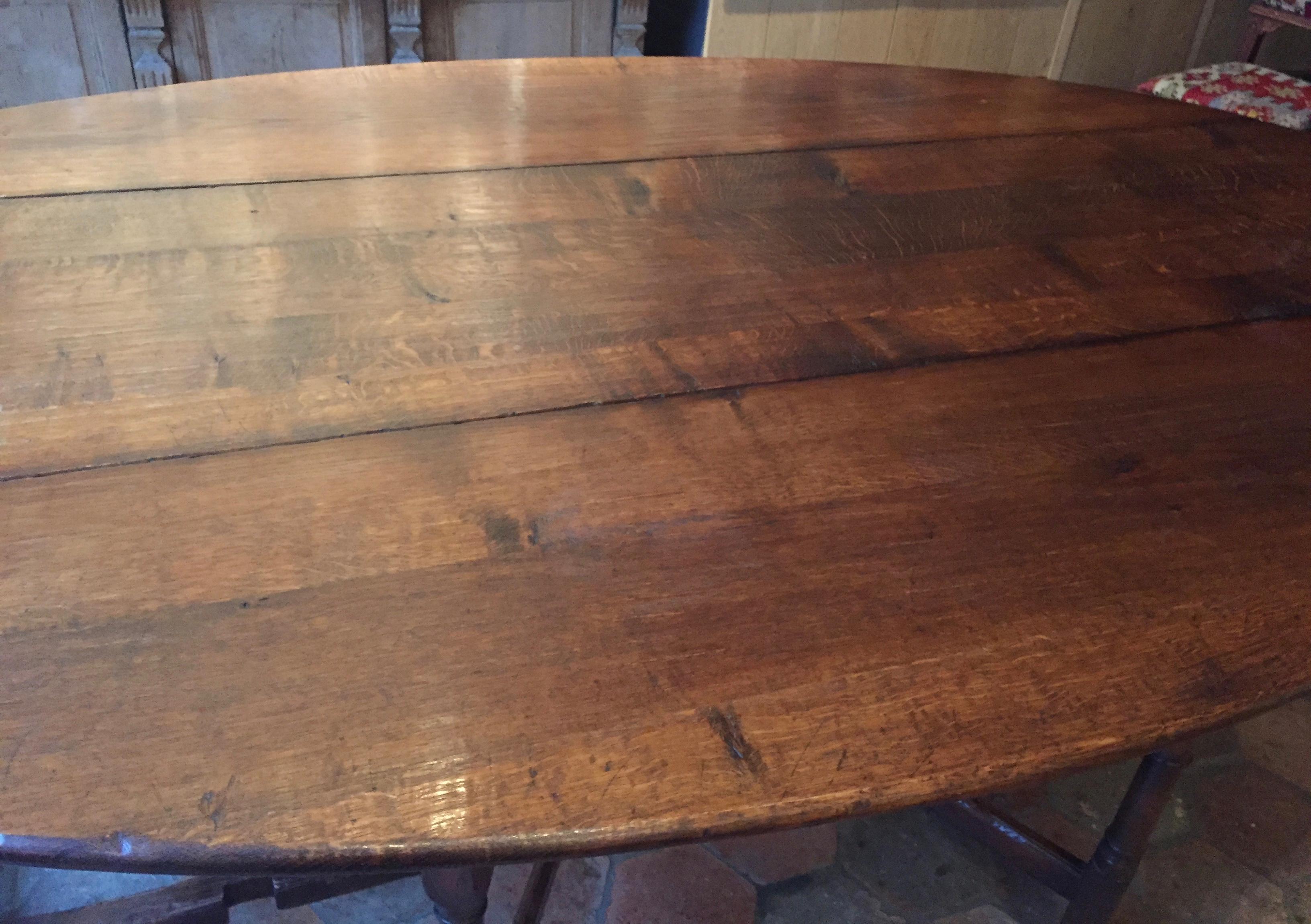 Country Large 19th Century English Oak Gateleg Dining Table Seats Eight to Ten