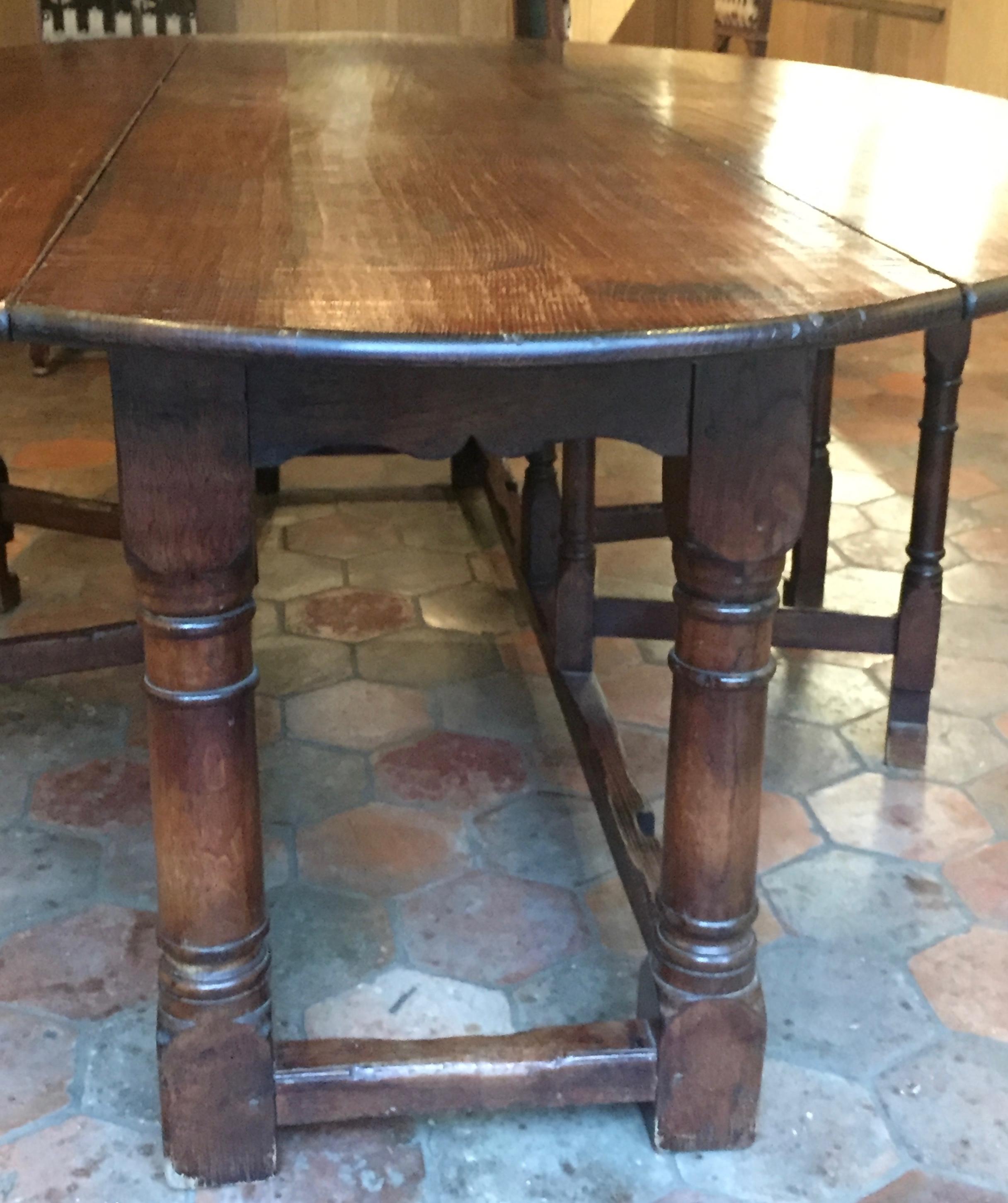 Large 19th Century English Oak Gateleg Dining Table Seats Eight to Ten 1