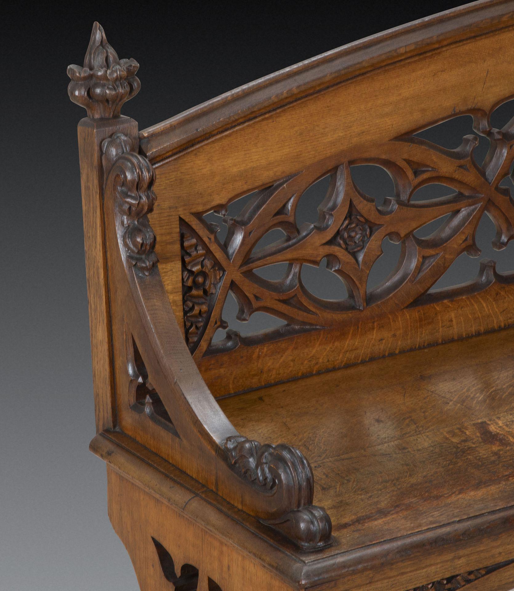 Hand-Carved Large 19th Century English Oak Hall Bench For Sale