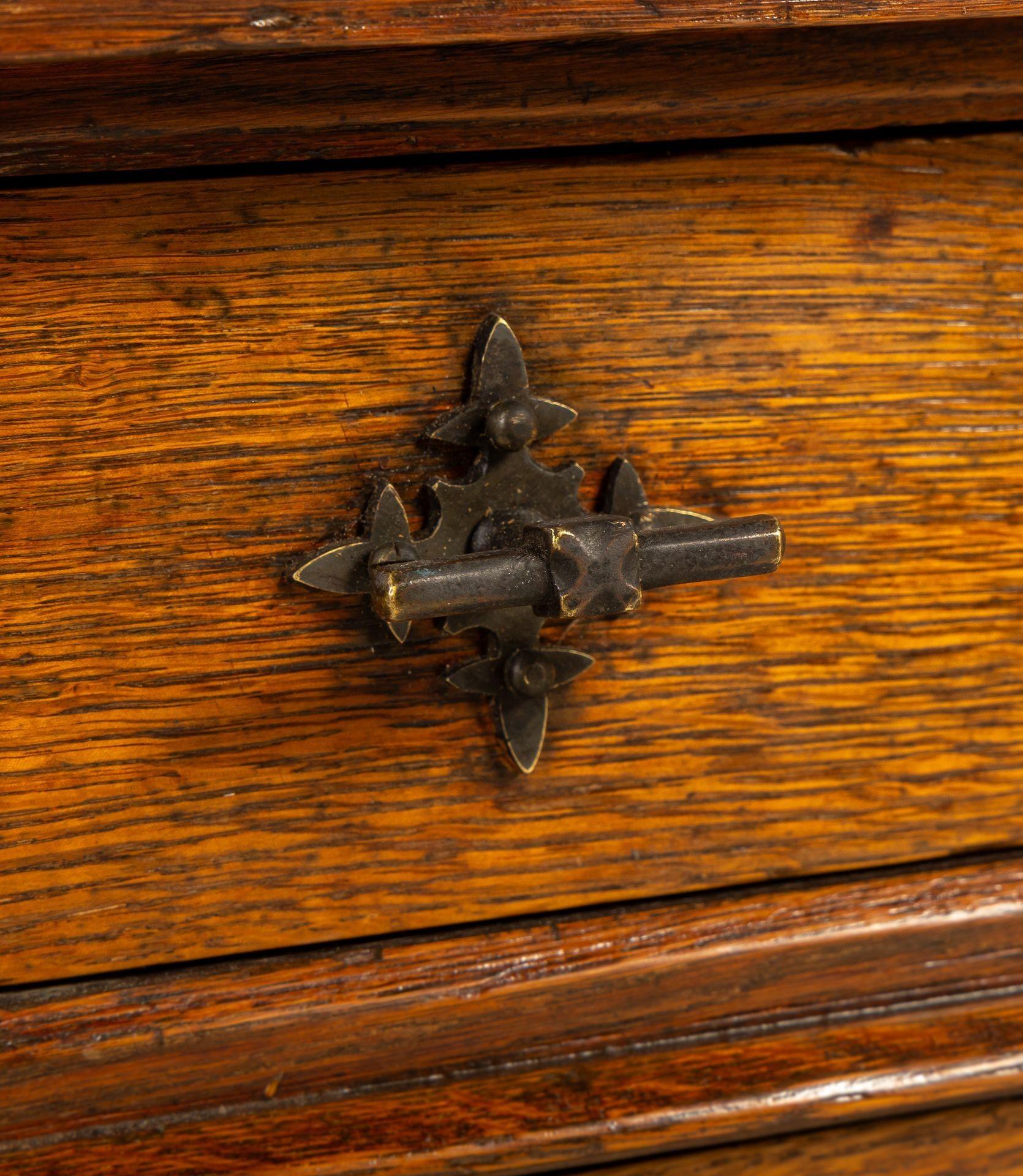 Grande scrivania inglese del XIX secolo in Oak in vendita 2