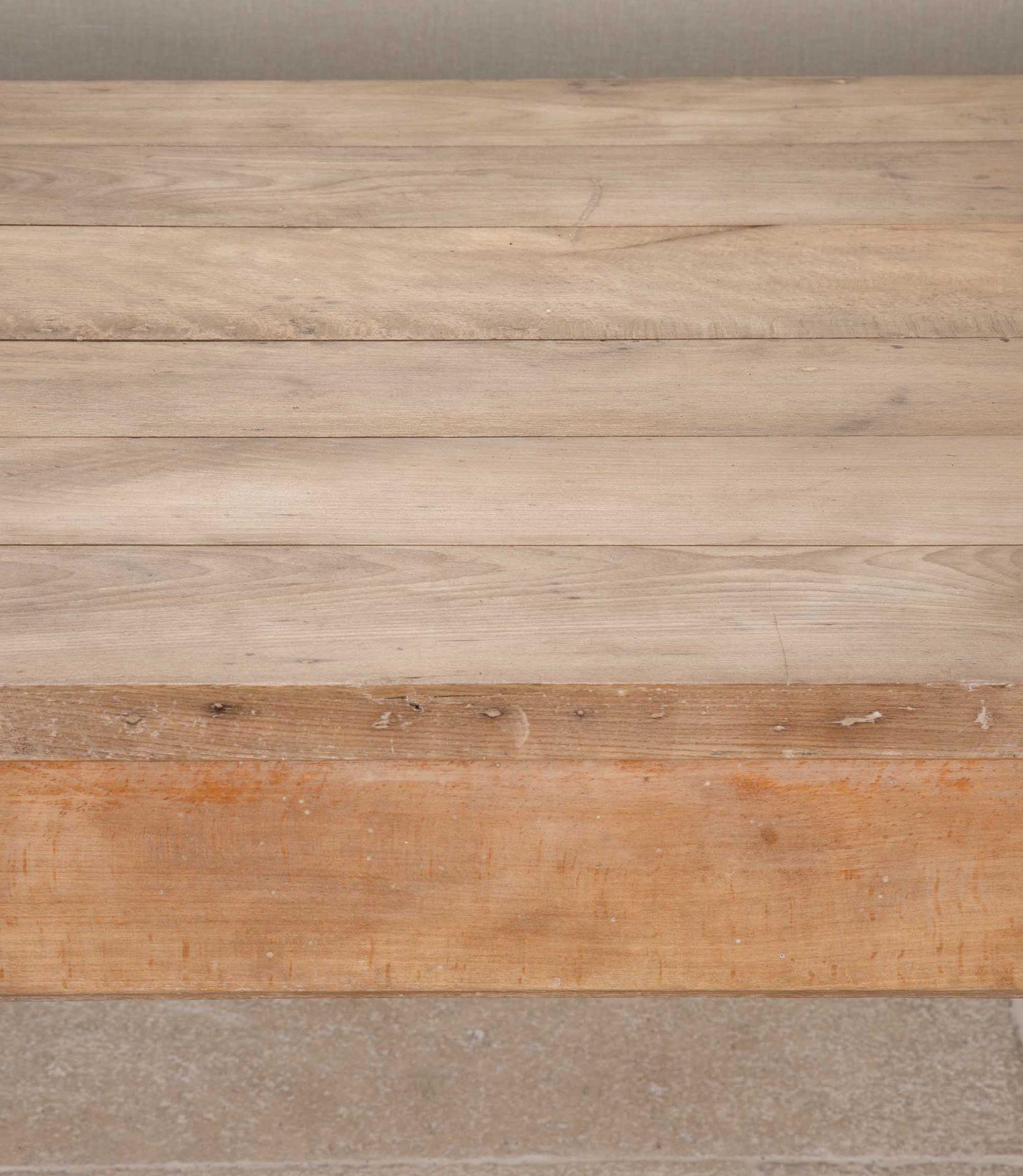 Anglais Grande table de réfectoire en hêtre frotté anglais du XIXe siècle en vente