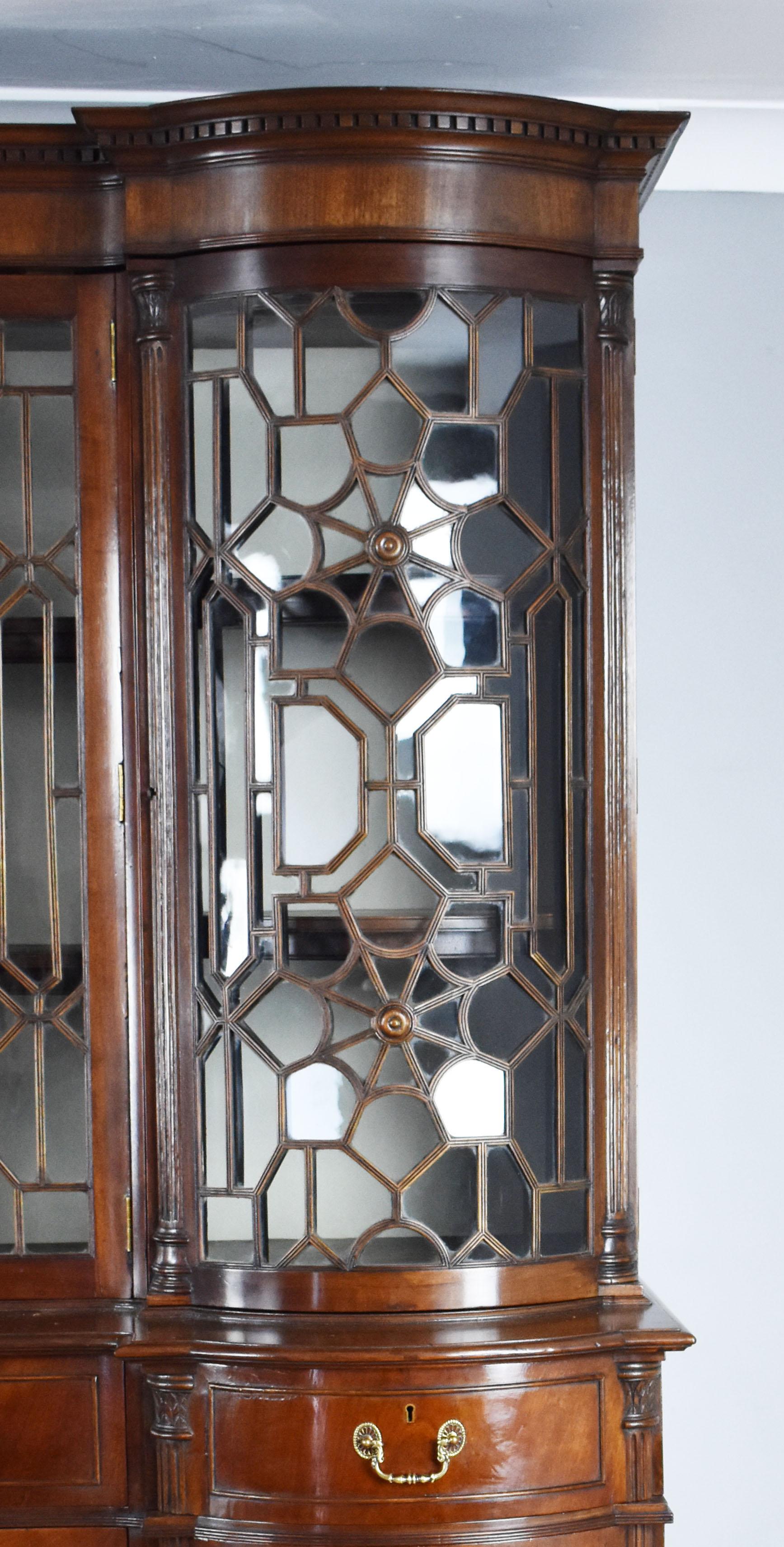 Large 19th Century English Victorian Mahogany Inverted Breakfront Bookcase 5