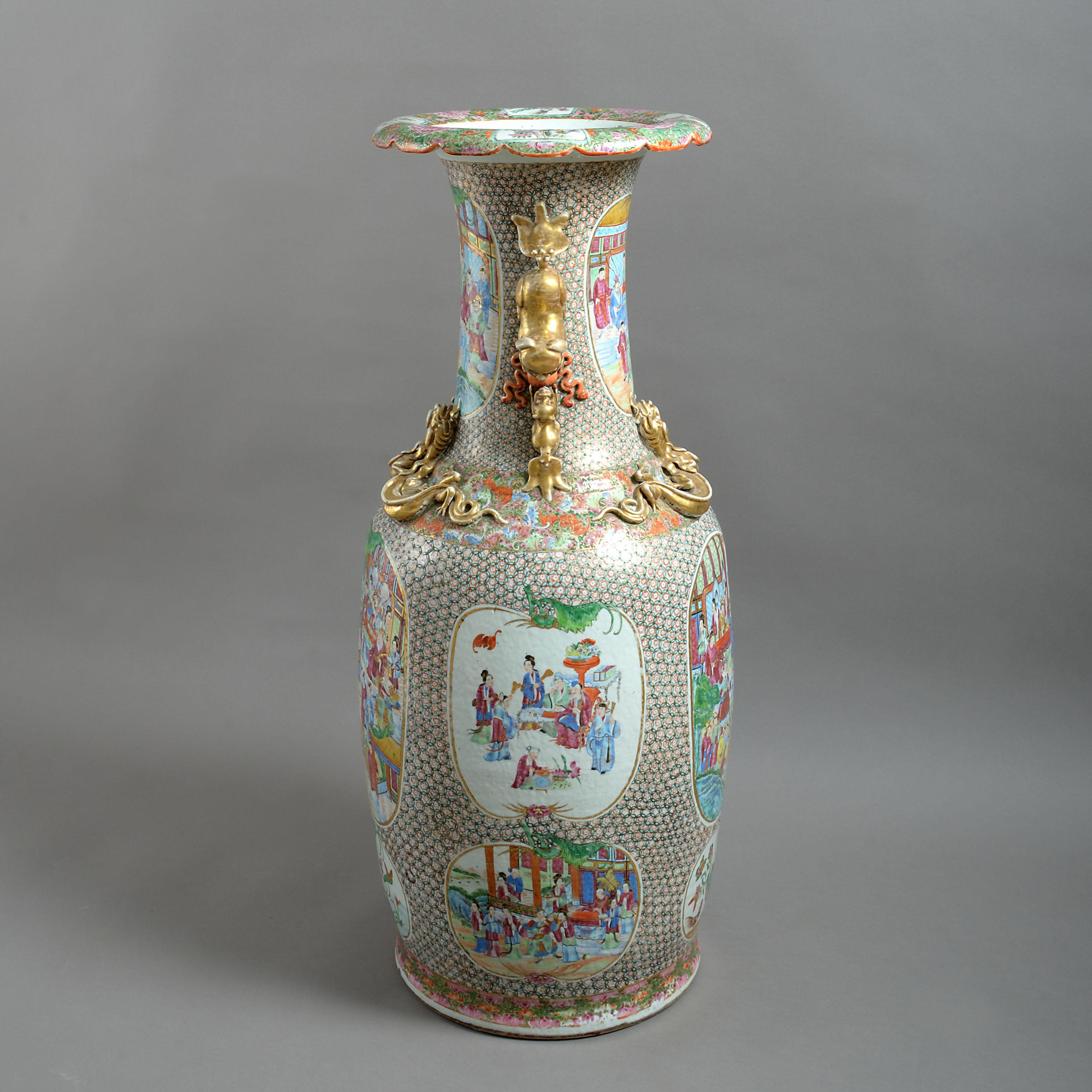 Mid-19th Century Large 19th Century Famille Rose Soldier Vase