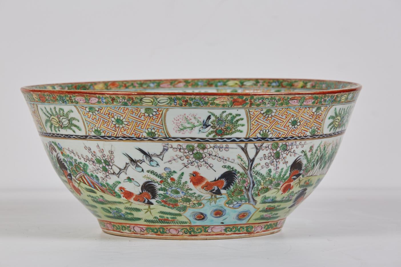 Large 19th Century Famille Verte Chinese Export Porcelain Punch Bowl 1
