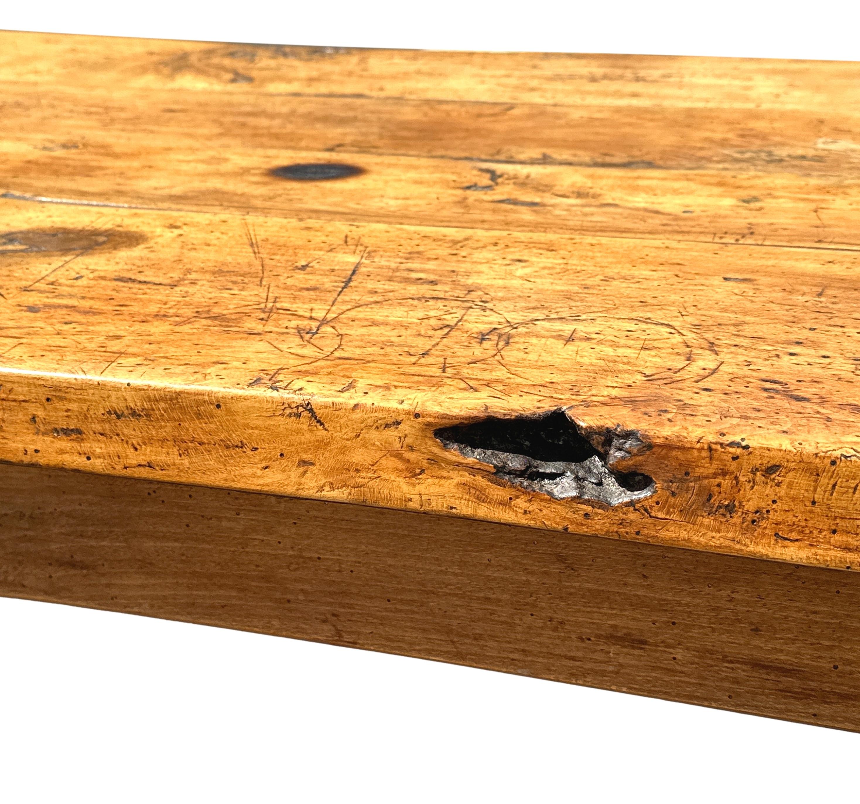 Grande table à manger de ferme du 19ème siècle en vente 3