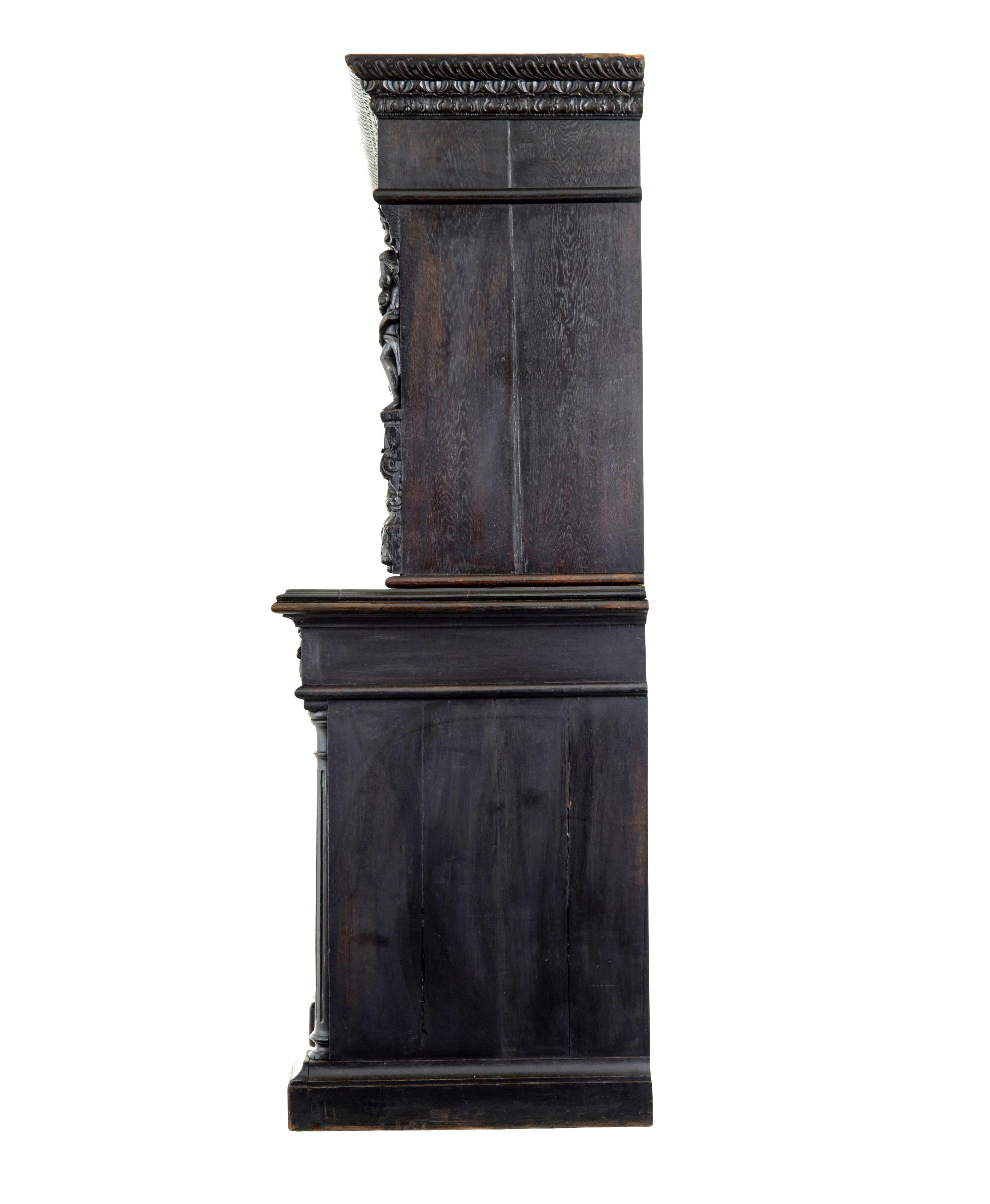 Large 19th Century Flemish Carved Oak Cabinet In Good Condition For Sale In Debenham, Suffolk