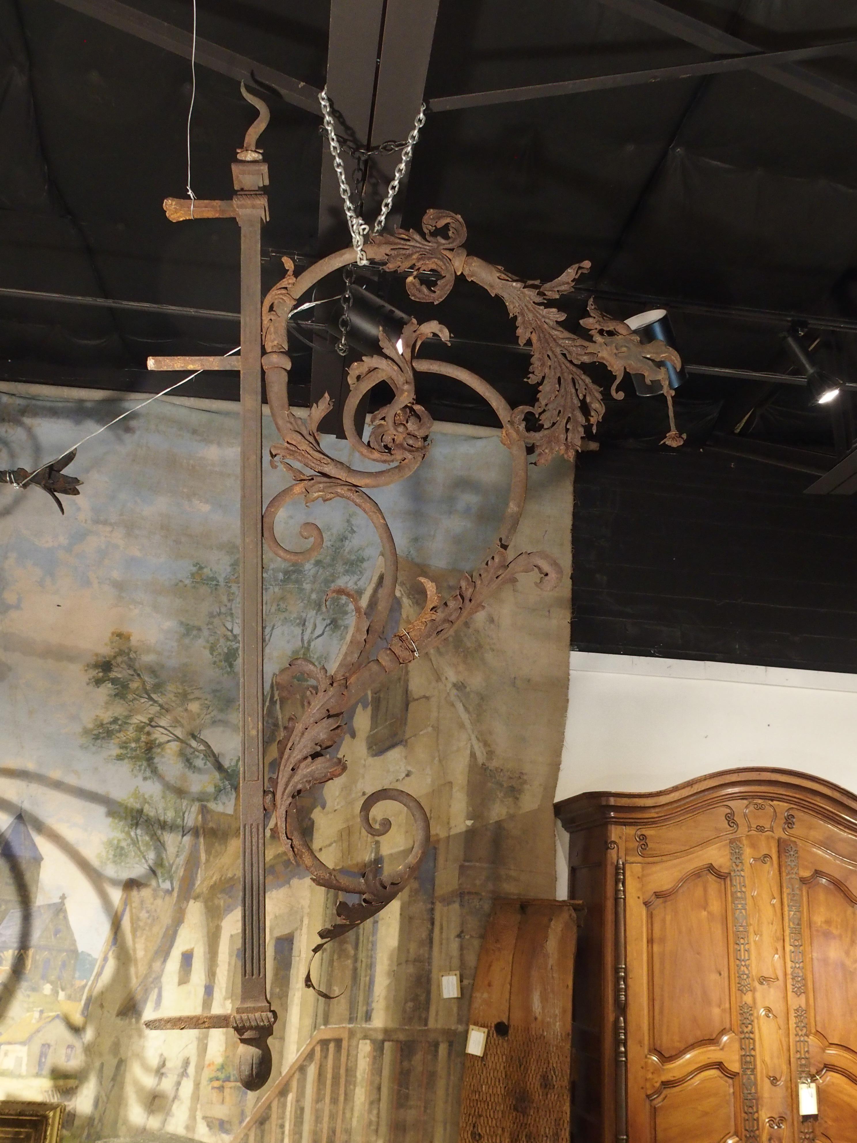 French Large 19th Century Forged Iron Lantern Holder from Poitiers France Grand'Goule