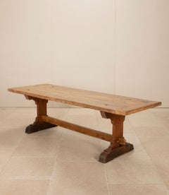 Grande table de réfectoire française en hêtre du XIXe siècle